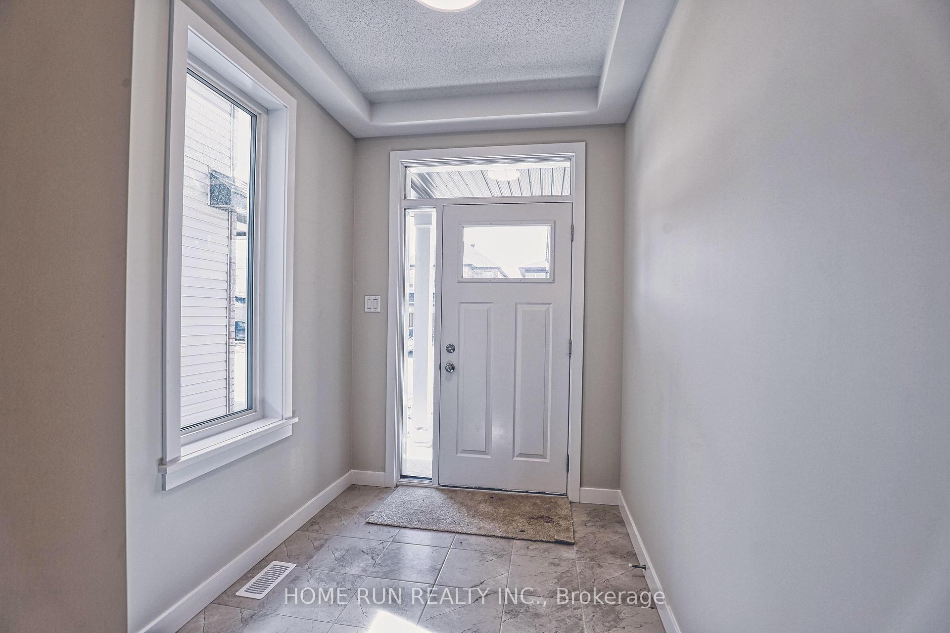 Photo 2 of 703 Painted Sky Way, Ottawa, Remainder of Stittsville & Area — HOMEH