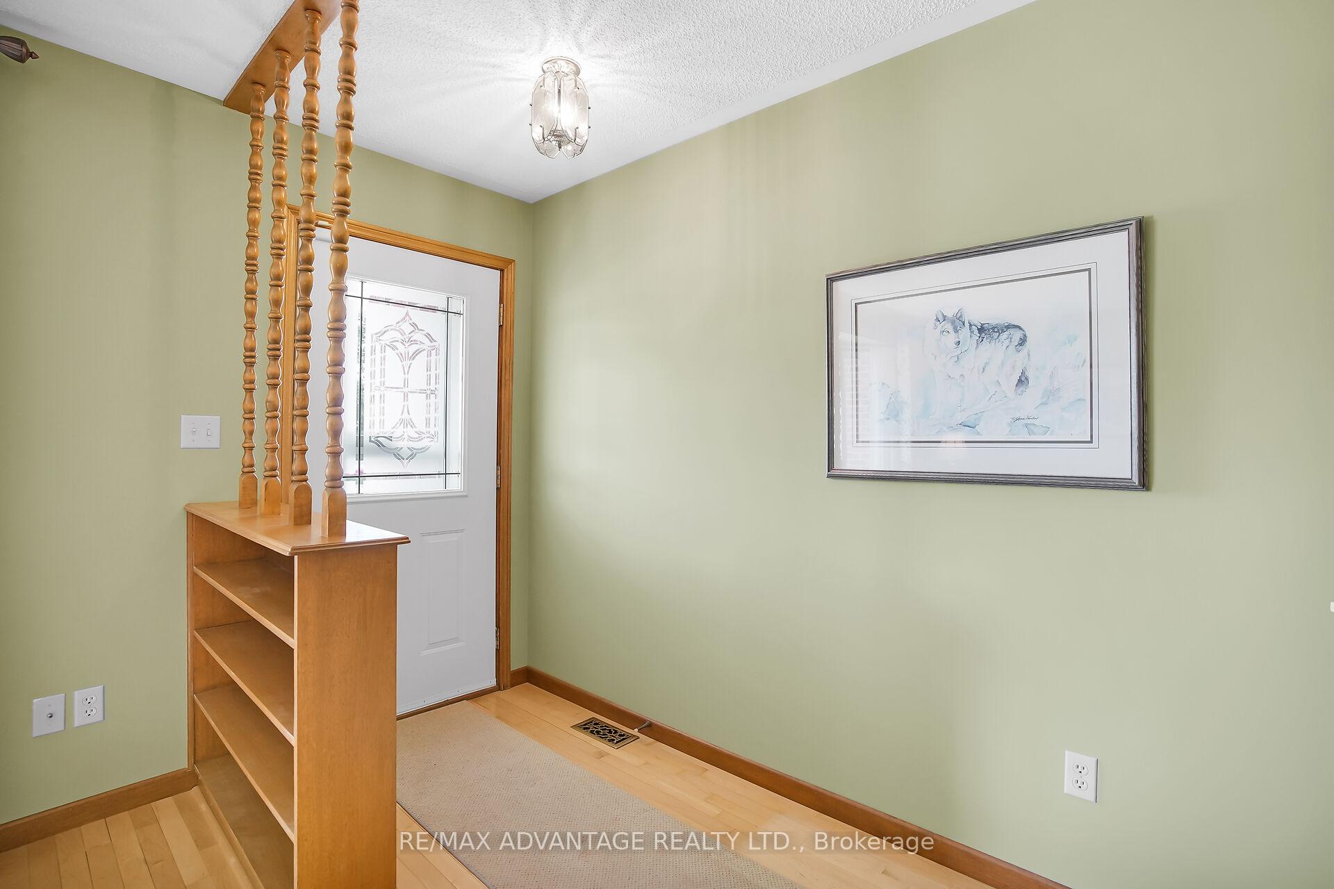 Photo 4 of 304 Highview Drive, St. Thomas — HOMEH