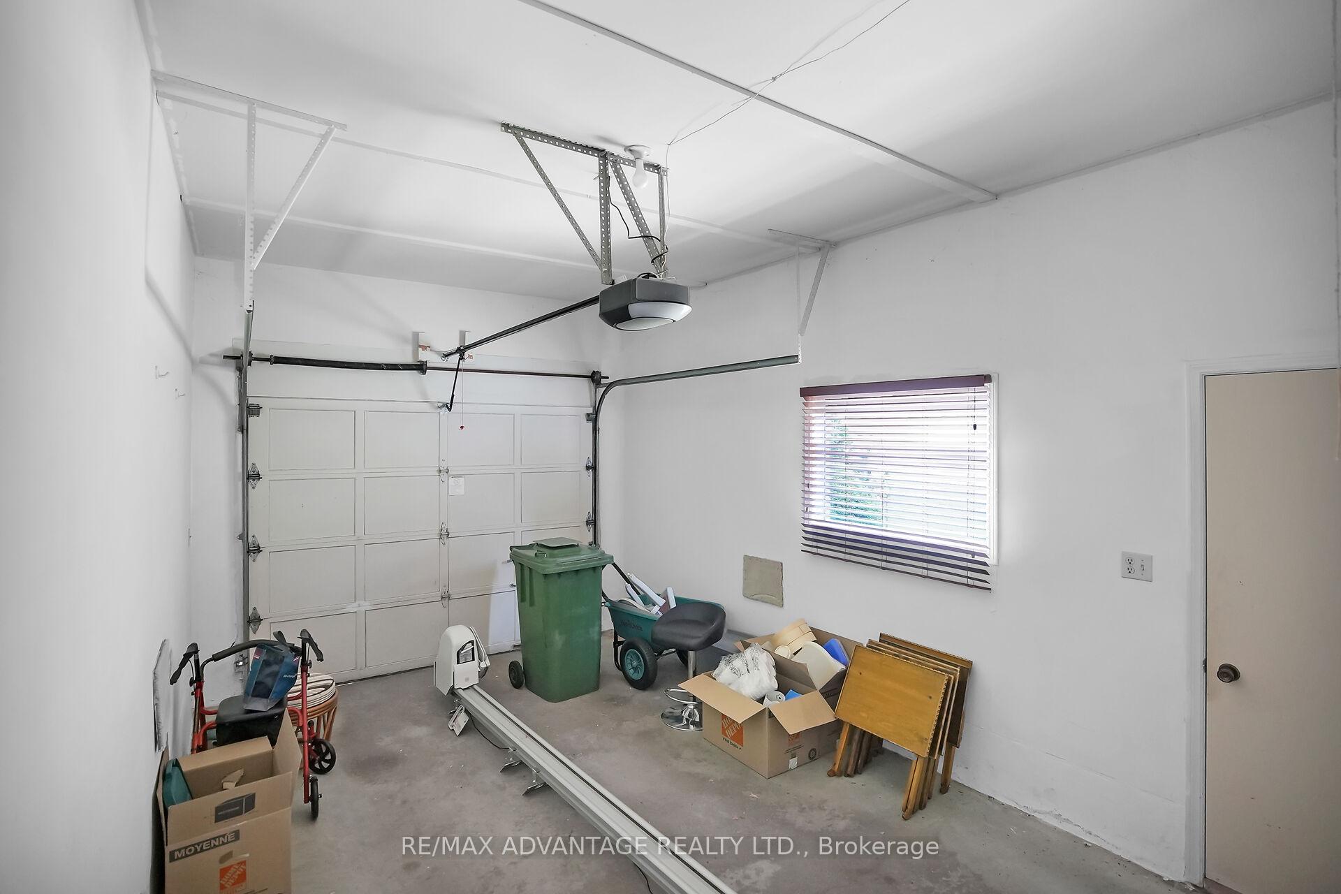 Photo 12 of 304 Highview Drive, St. Thomas — HOMEH