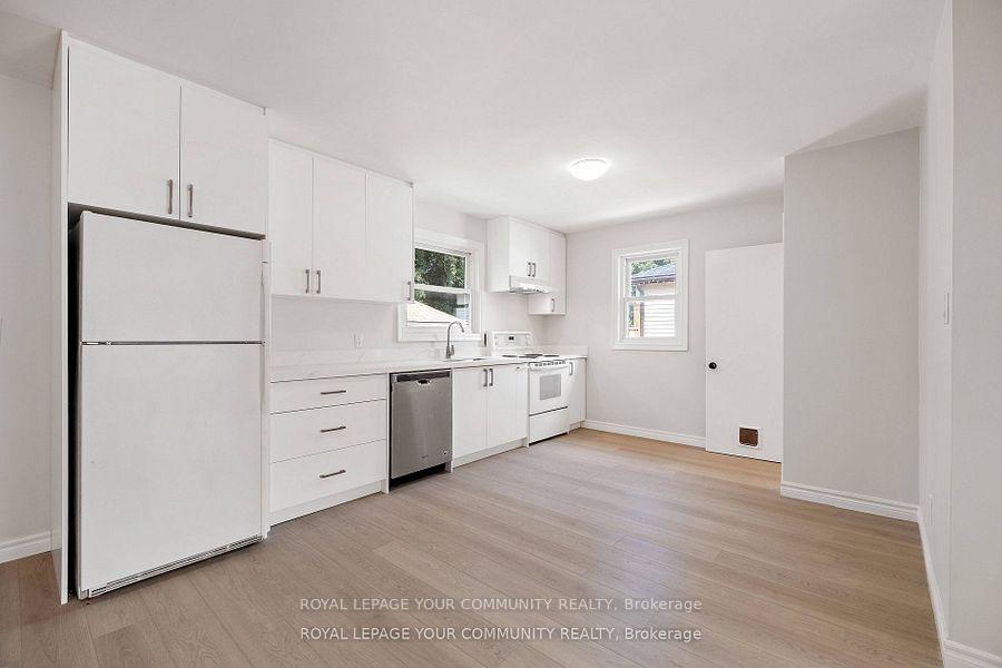 Photo 15 of 31 Dunblane Avenue, St. Catharines, Carlton/Bunting — HOMEH