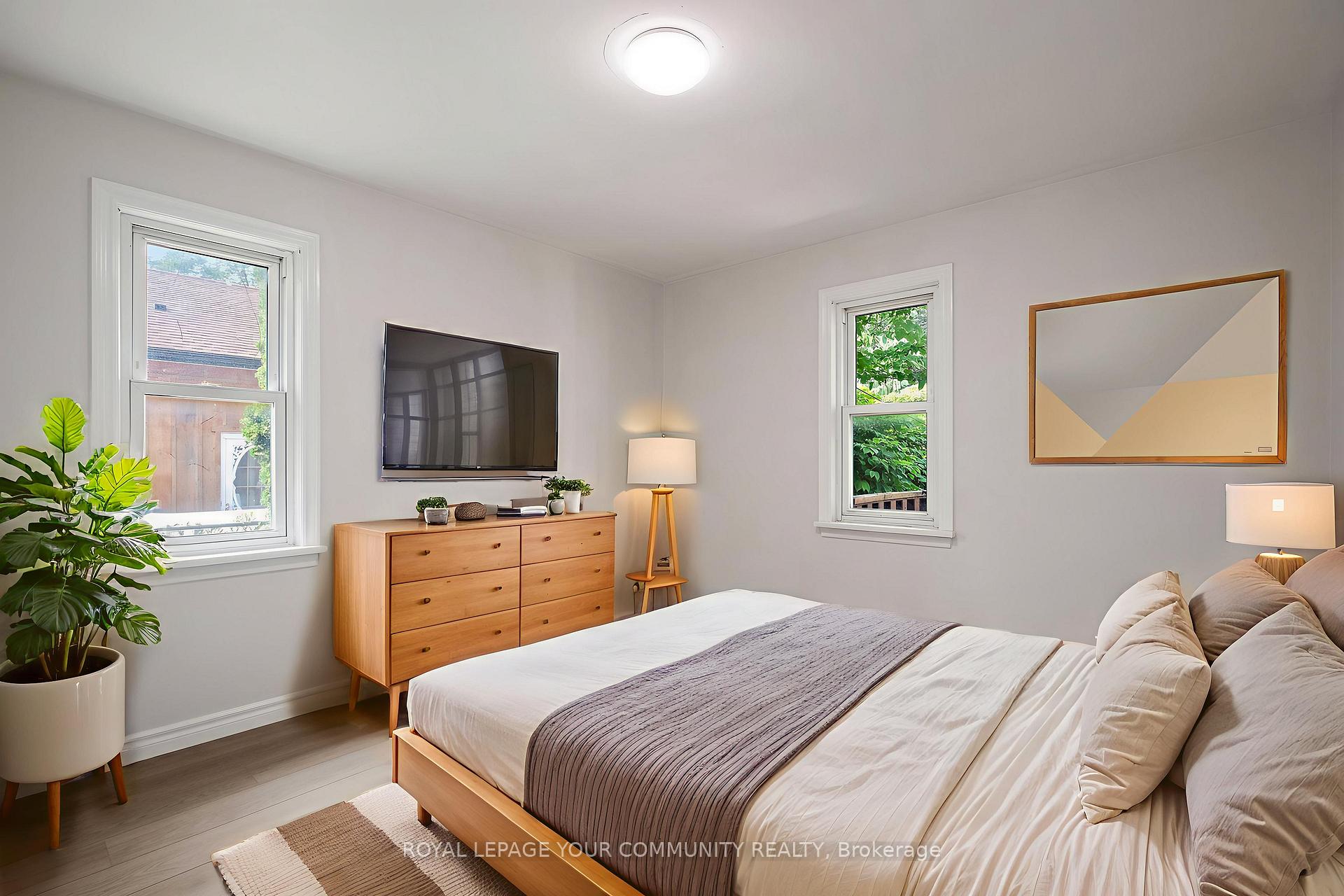 Photo 22 of 31 Dunblane Avenue, St. Catharines, Carlton/Bunting — HOMEH