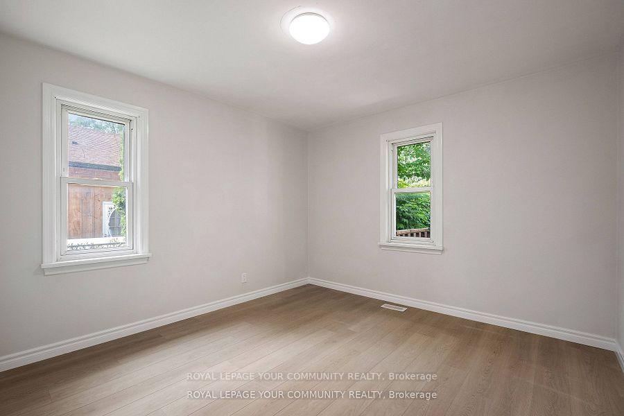 Photo 23 of 31 Dunblane Avenue, St. Catharines, Carlton/Bunting — HOMEH
