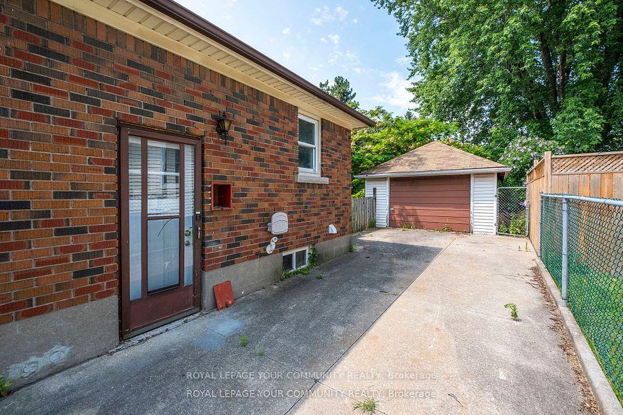 Photo 47 of 31 Dunblane Avenue, St. Catharines, Carlton/Bunting — HOMEH