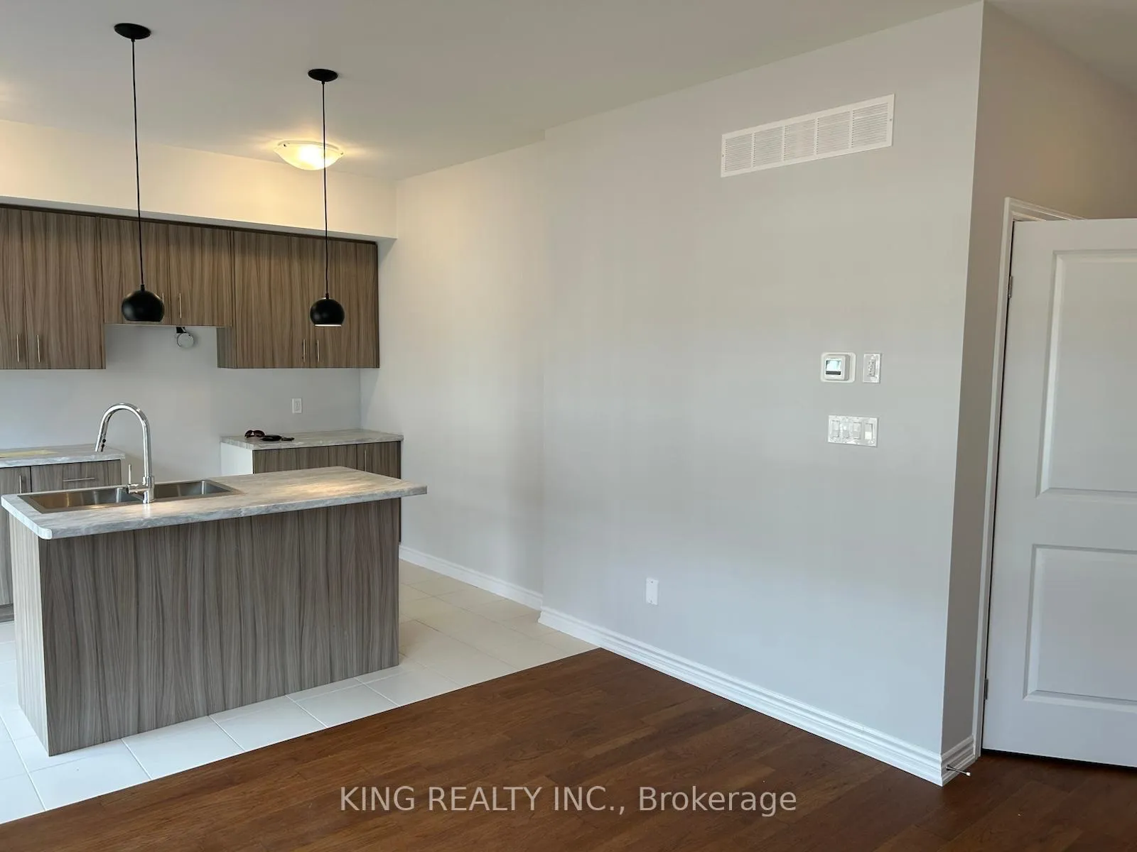 Photo 10 of Unit 35, 5672 Dorchester Road, Niagara Falls, Hospital — HOMEH