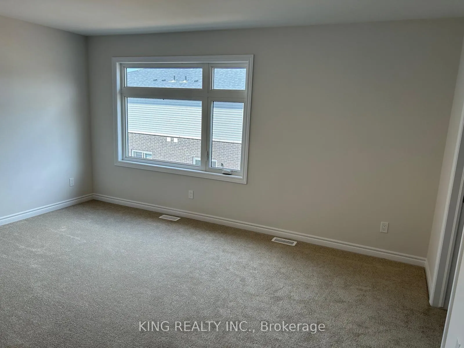 Photo 33 of Unit 35, 5672 Dorchester Road, Niagara Falls, Hospital — HOMEH