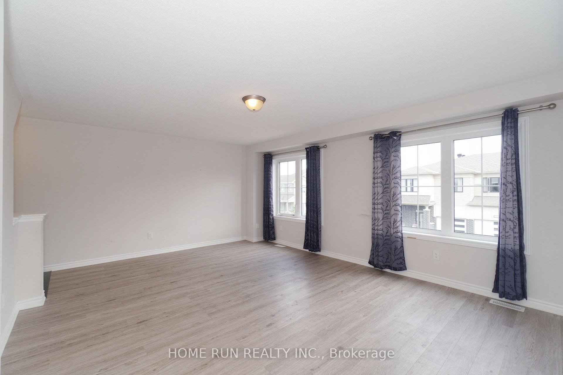 Photo 10 of 189 Harmattan Avenue, Ottawa, Stittsville (North) — HOMEH