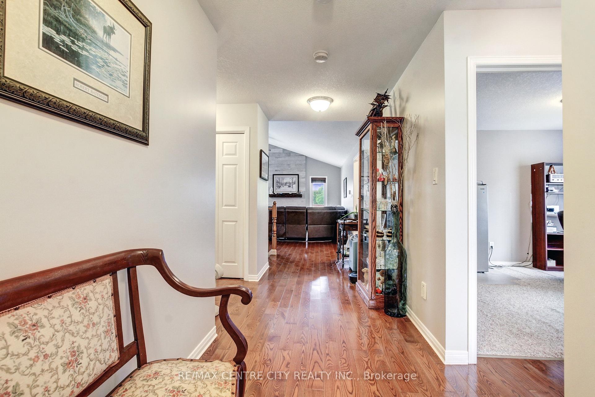 Photo 3 of 20 Steeplechase Court, St. Thomas — HOMEH