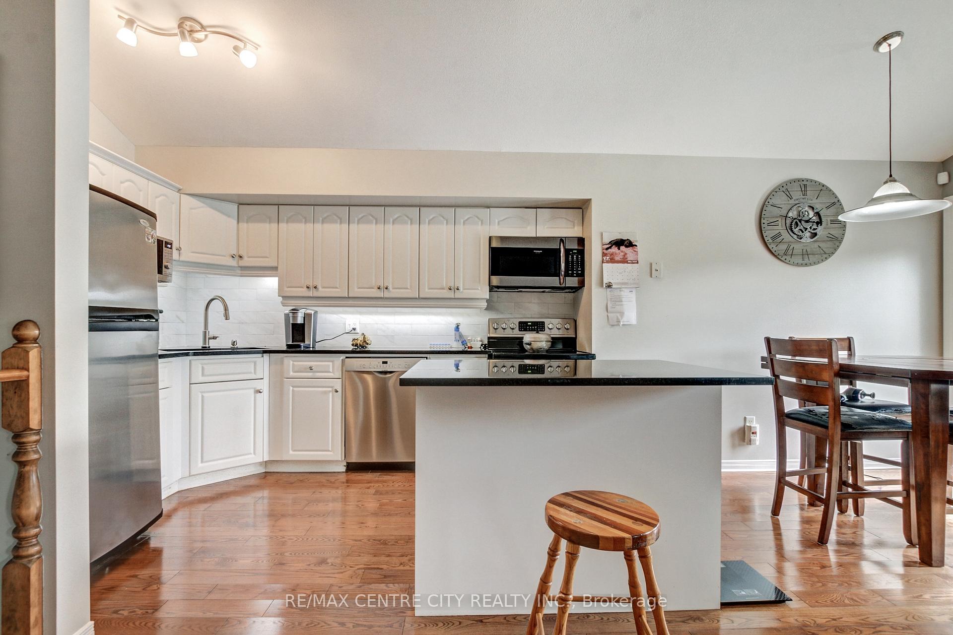Photo 7 of 20 Steeplechase Court, St. Thomas — HOMEH