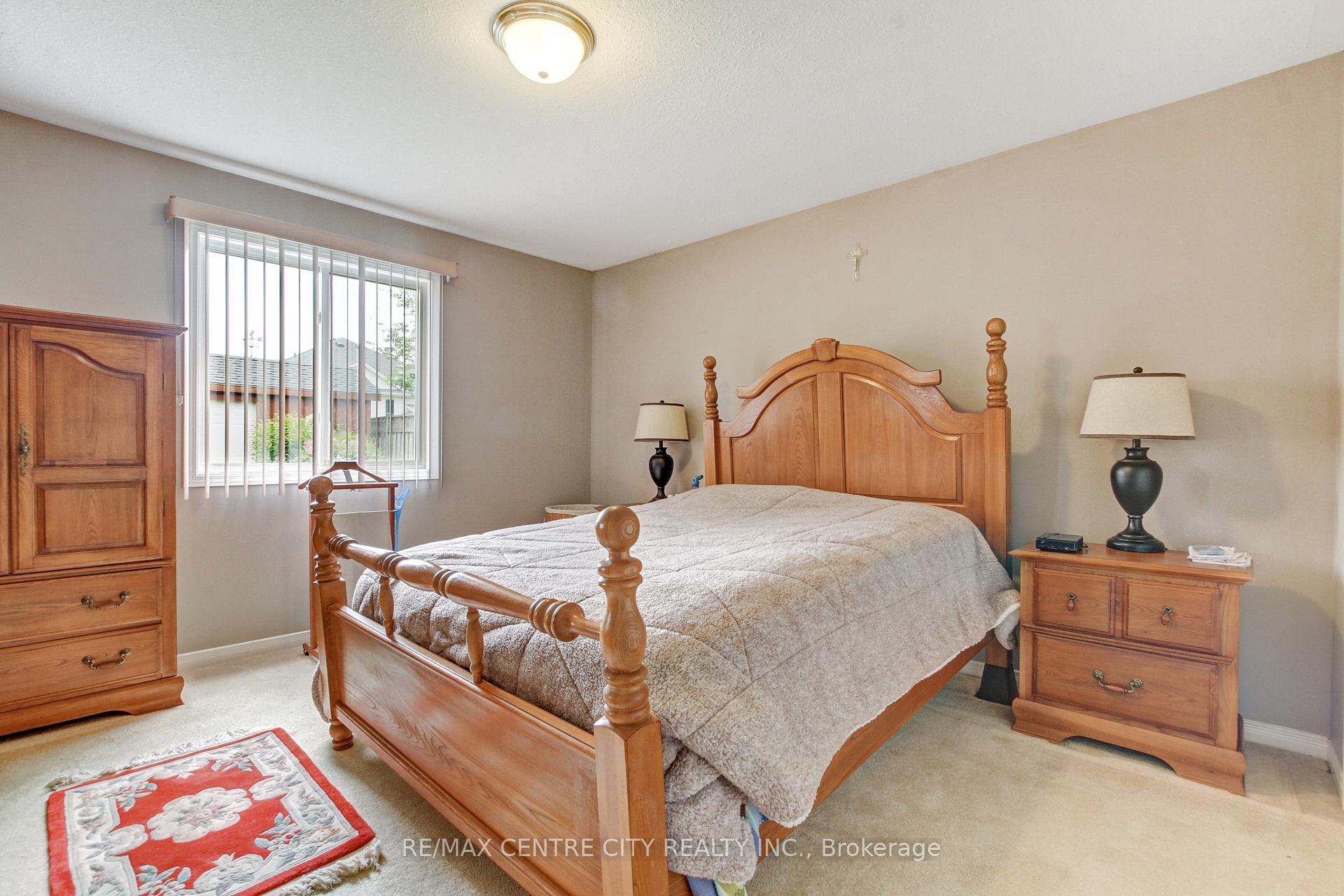 Photo 12 of 20 Steeplechase Court, St. Thomas — HOMEH