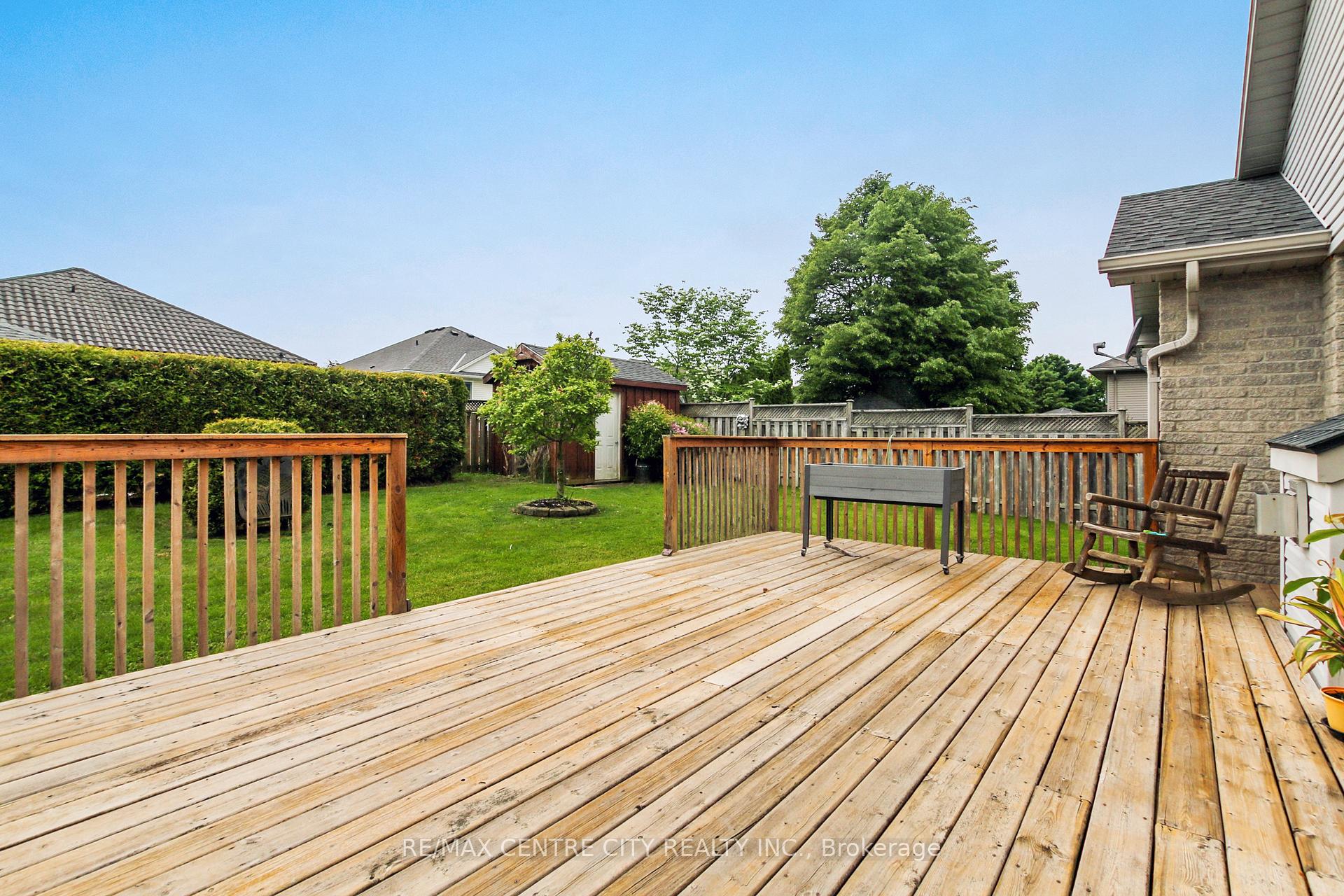 Photo 20 of 20 Steeplechase Court, St. Thomas — HOMEH