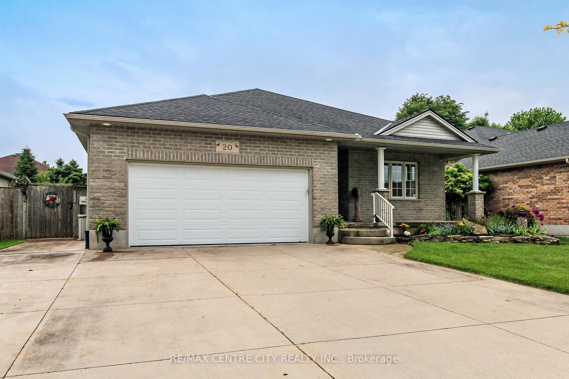 Photo 25 of 20 Steeplechase Court, St. Thomas — HOMEH