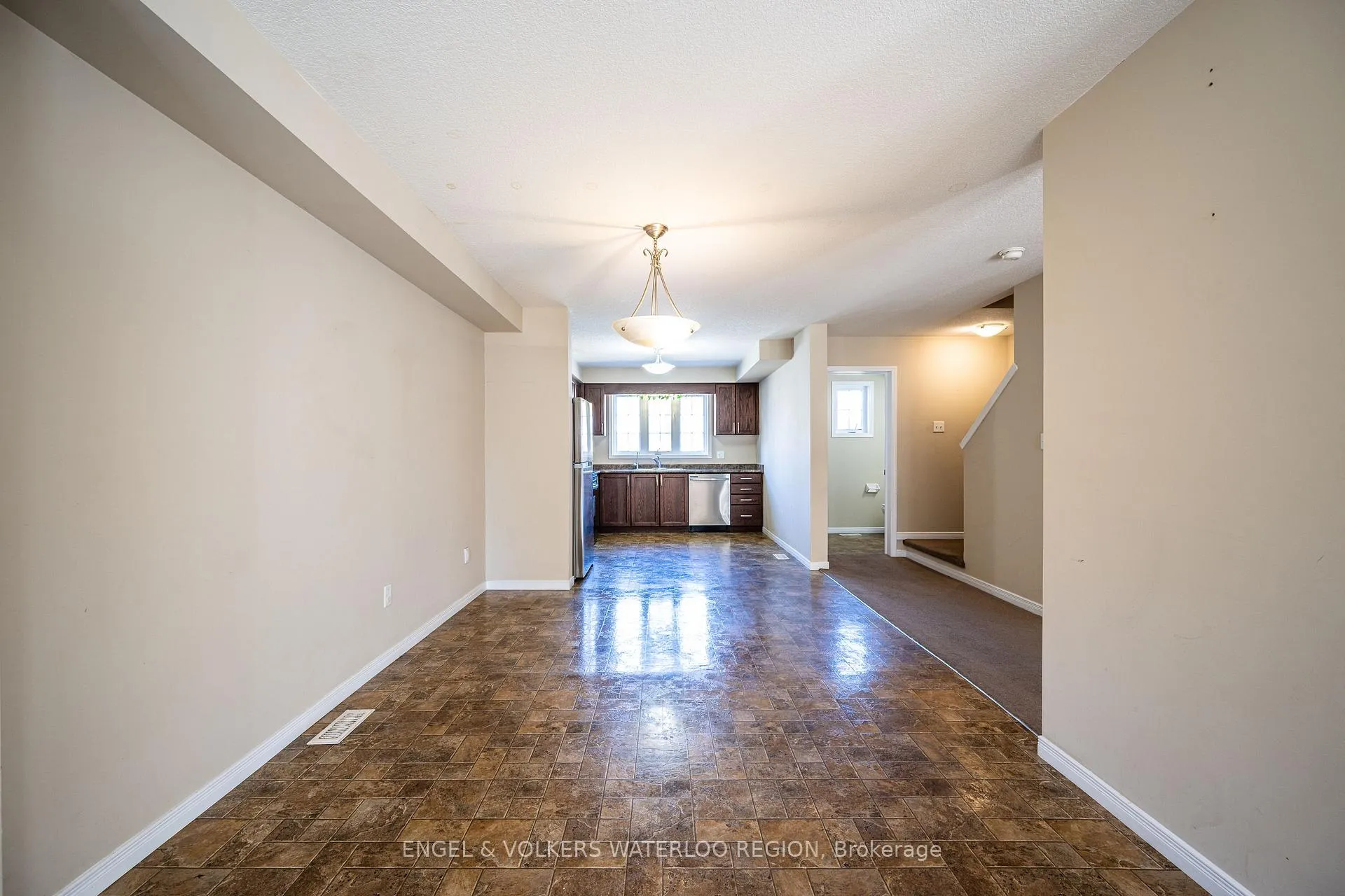 Photo 10 of 202 Maitland Street, Kitchener — HOMEH