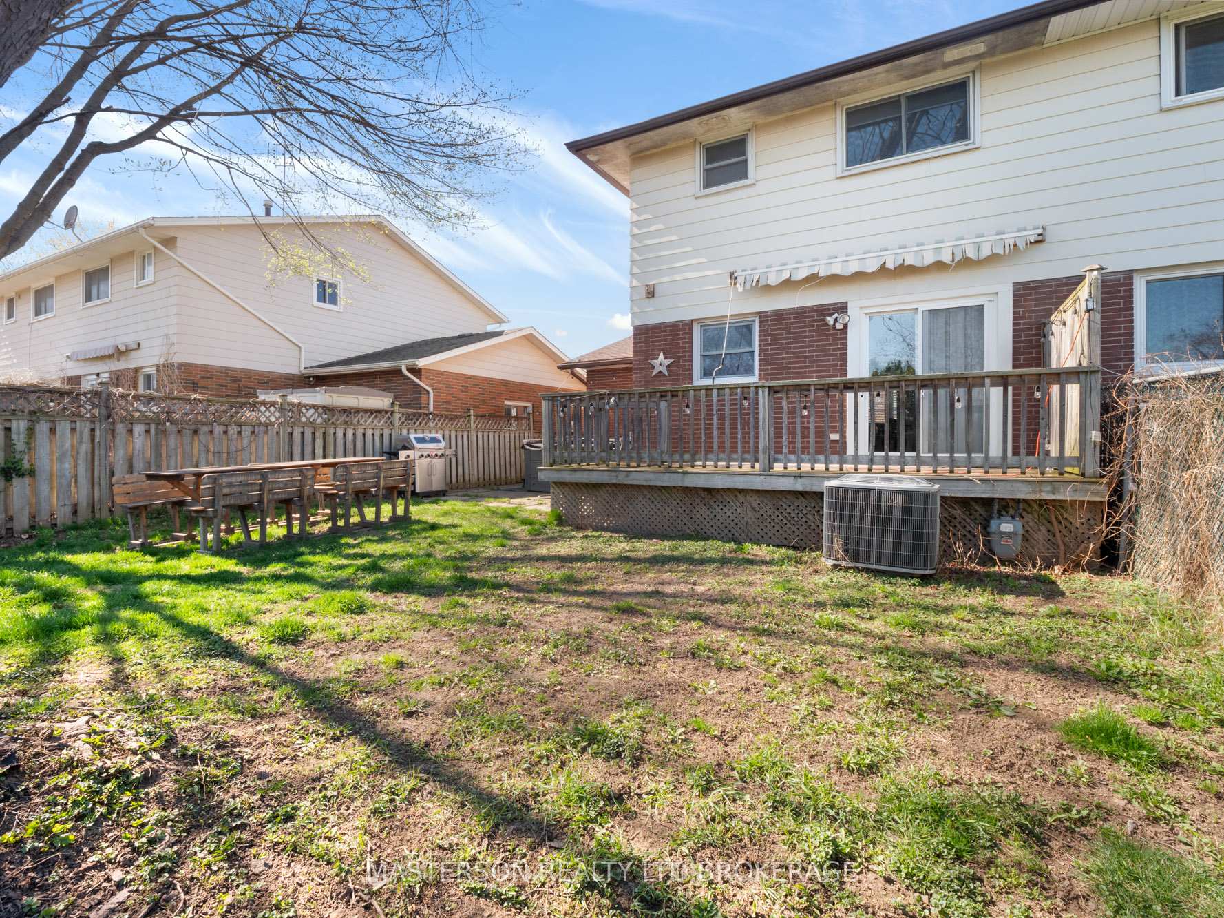 Photo 7 of 15 Westfield Drive, St. Catharines, Fairview — HOMEH