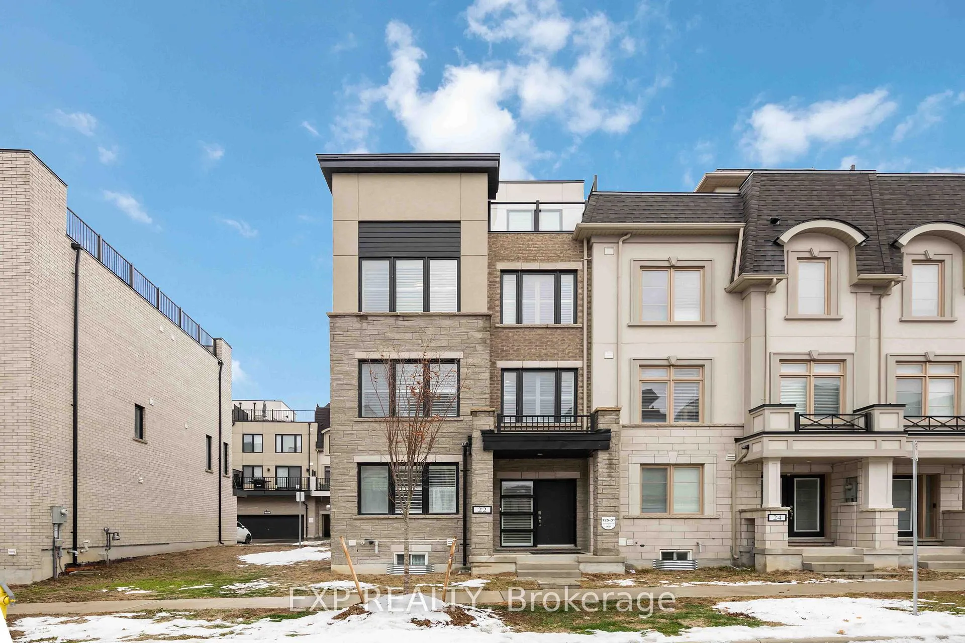 Photo 1 of 22 Guardhouse Crescent, Markham, Angus Glen — HOMEH