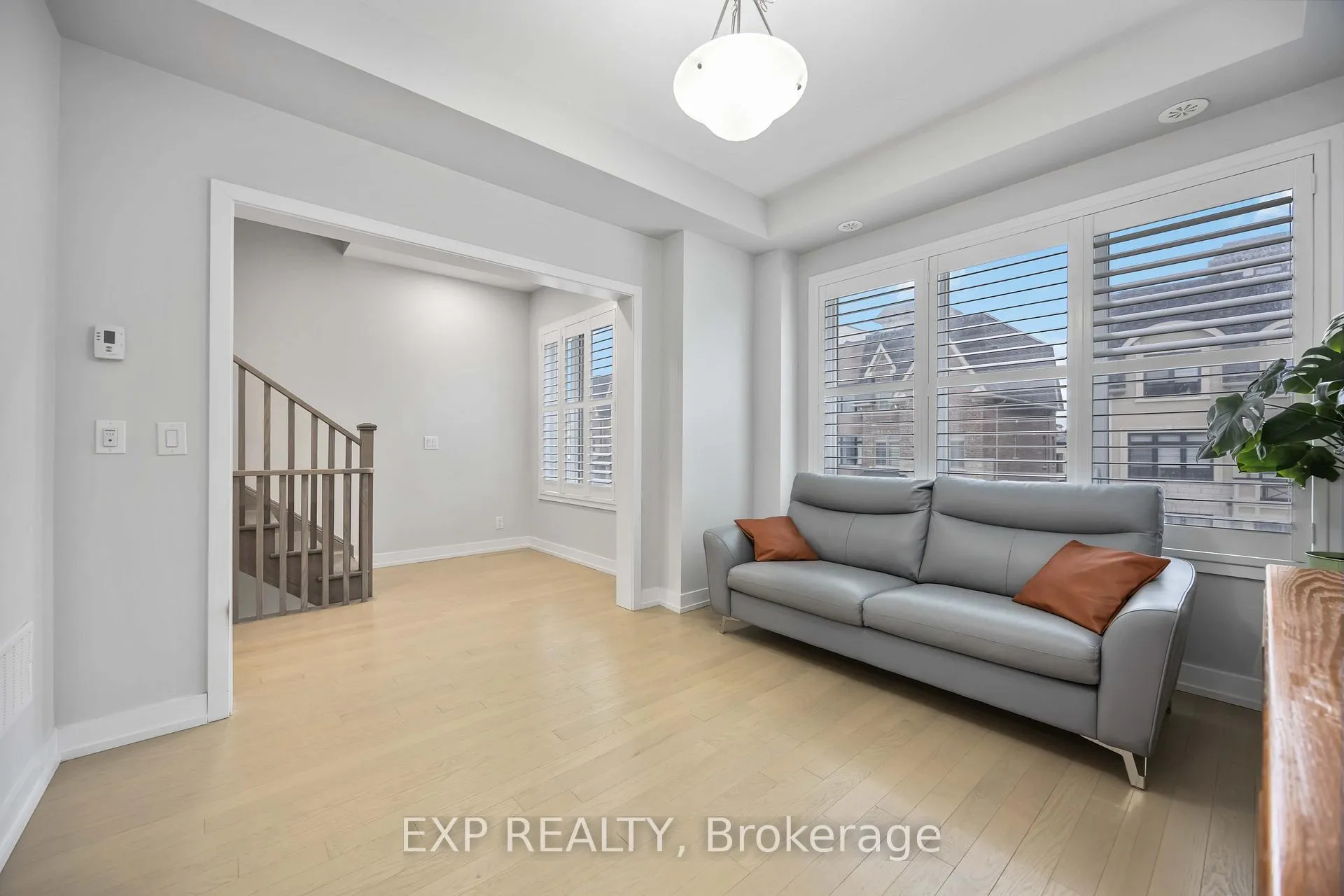 Photo 17 of 22 Guardhouse Crescent, Markham, Angus Glen — HOMEH
