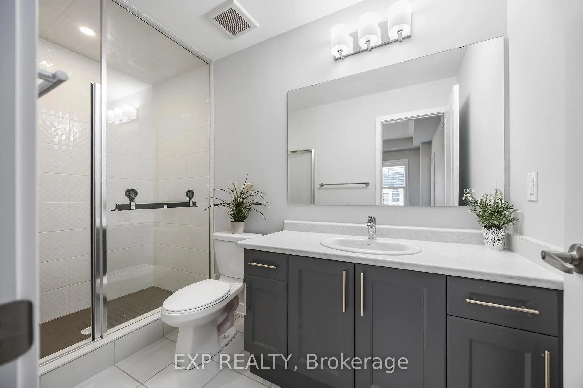 Photo 21 of 22 Guardhouse Crescent, Markham, Angus Glen — HOMEH
