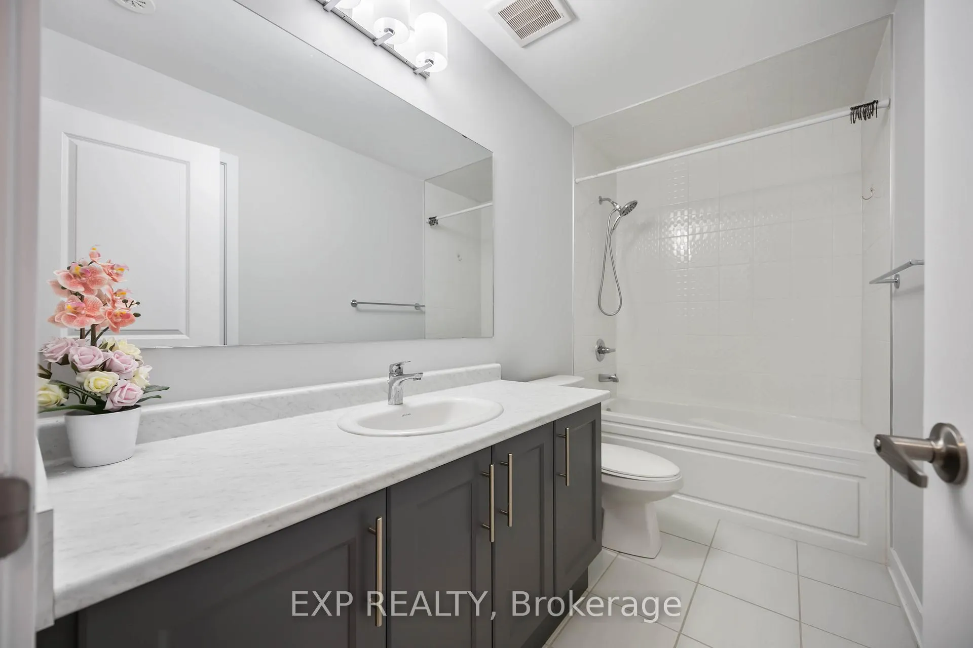 Photo 24 of 22 Guardhouse Crescent, Markham, Angus Glen — HOMEH