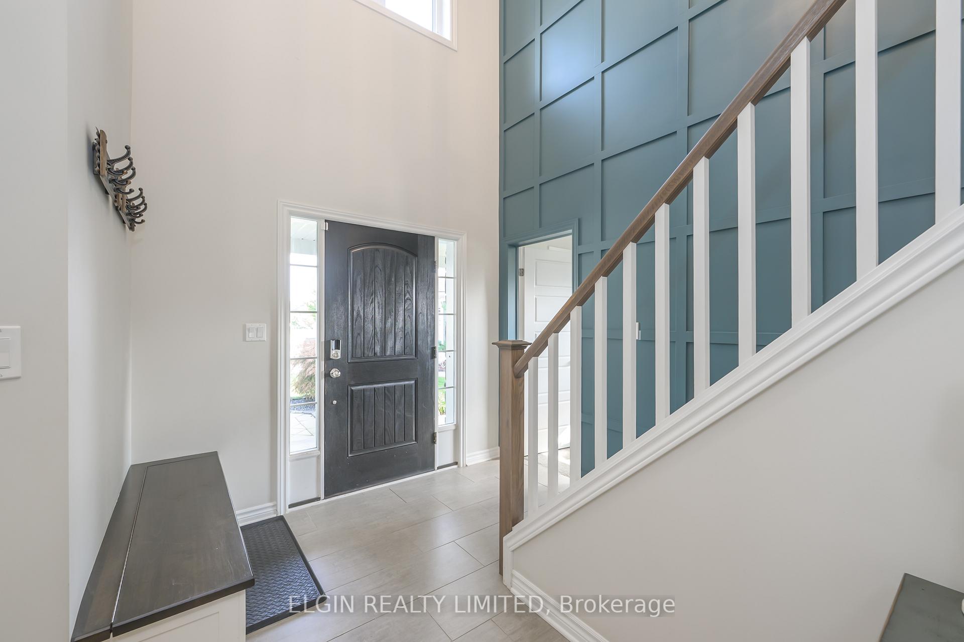 Photo 4 of 47 Bridle Path Road, St. Thomas — HOMEH