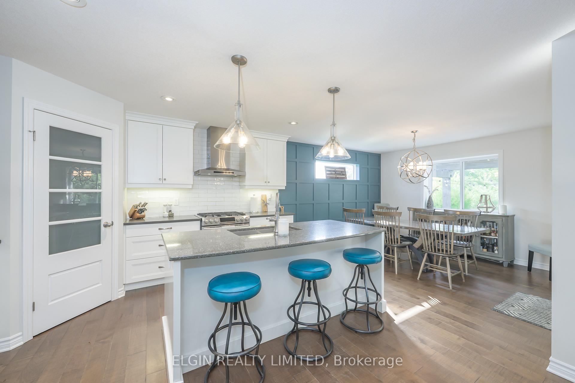 Photo 10 of 47 Bridle Path Road, St. Thomas — HOMEH