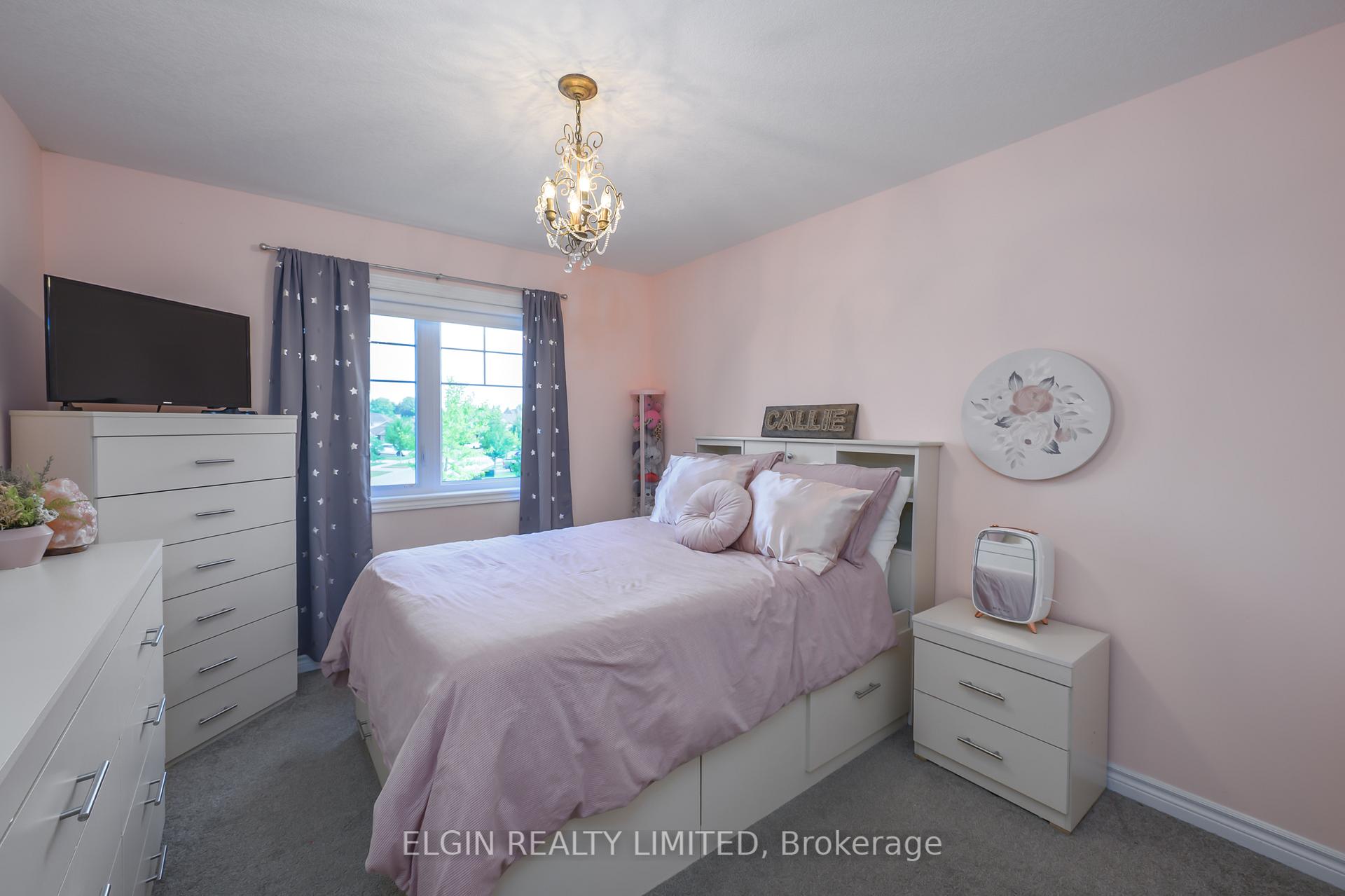 Photo 27 of 47 Bridle Path Road, St. Thomas — HOMEH