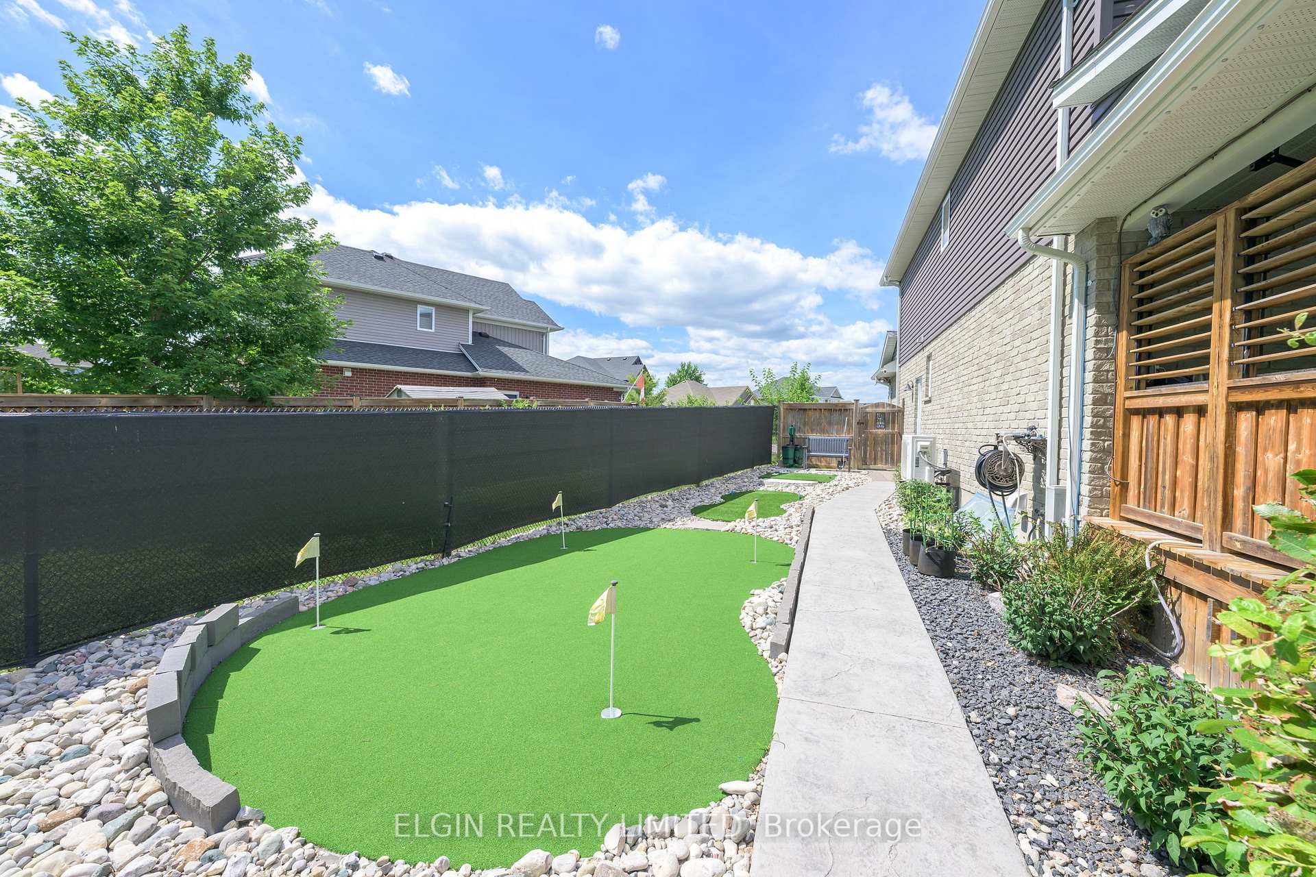 Photo 35 of 47 Bridle Path Road, St. Thomas — HOMEH