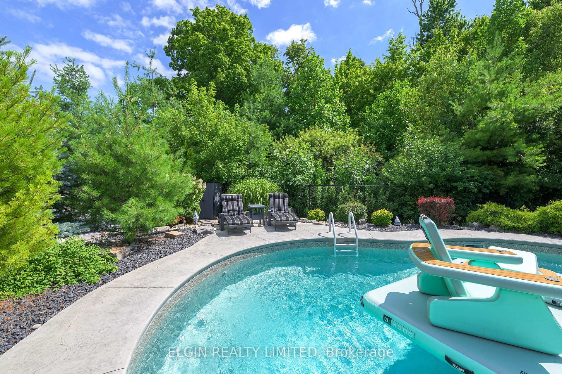 Photo 39 of 47 Bridle Path Road, St. Thomas — HOMEH