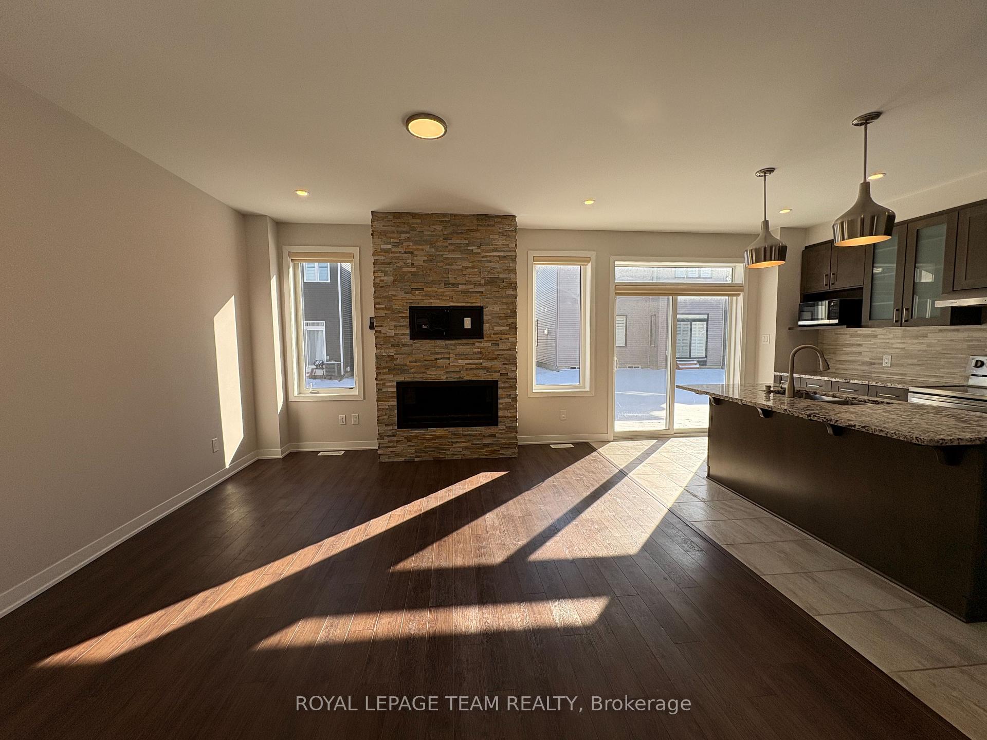 Photo 9 of 773 Derreen Avenue, Ottawa, Stittsville (North) — HOMEH