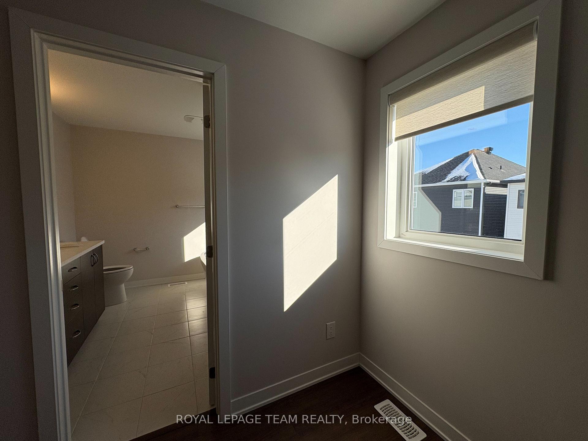 Photo 23 of 773 Derreen Avenue, Ottawa, Stittsville (North) — HOMEH
