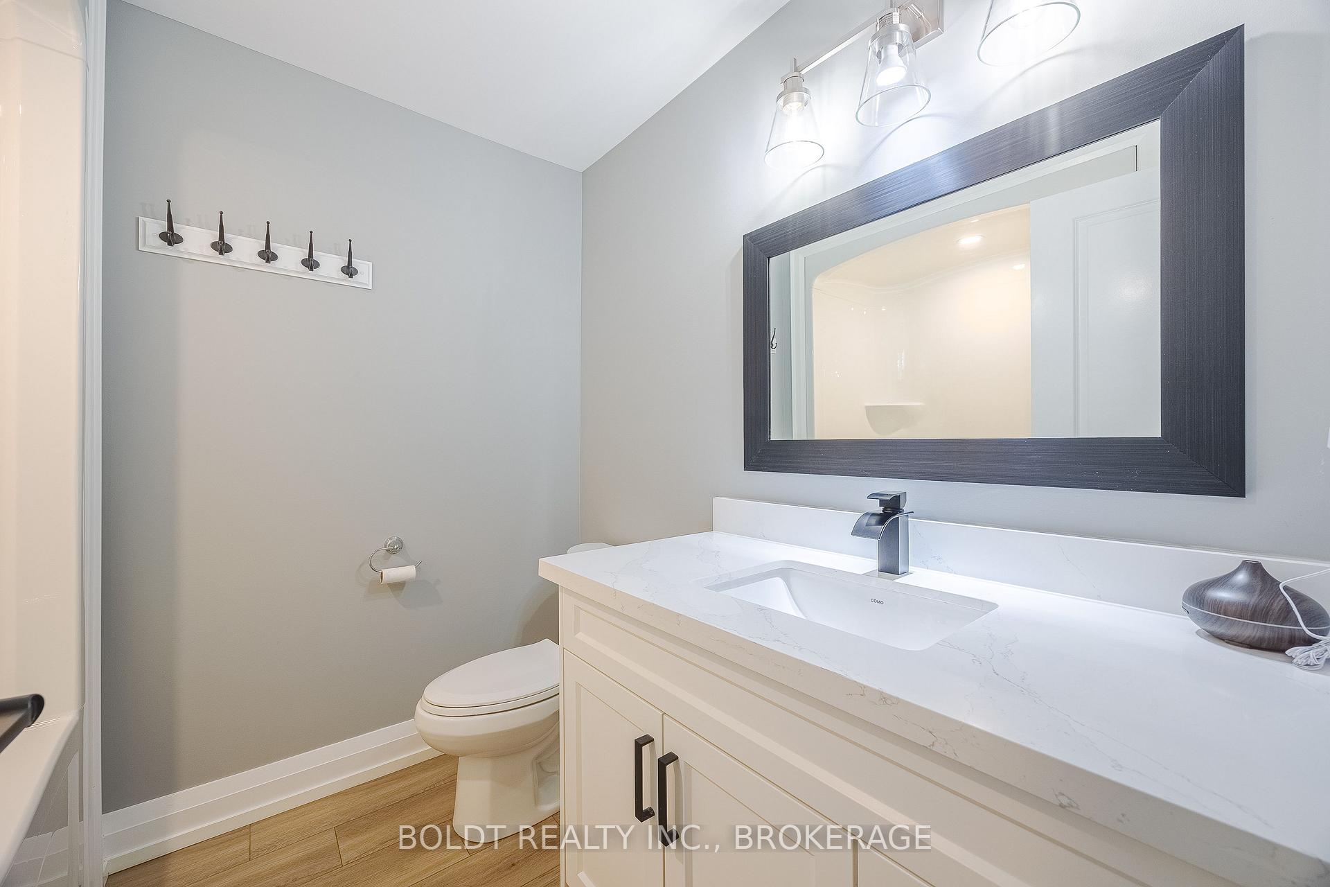 Photo 16 of 47 Roland Street, St. Catharines, Western Hill — HOMEH