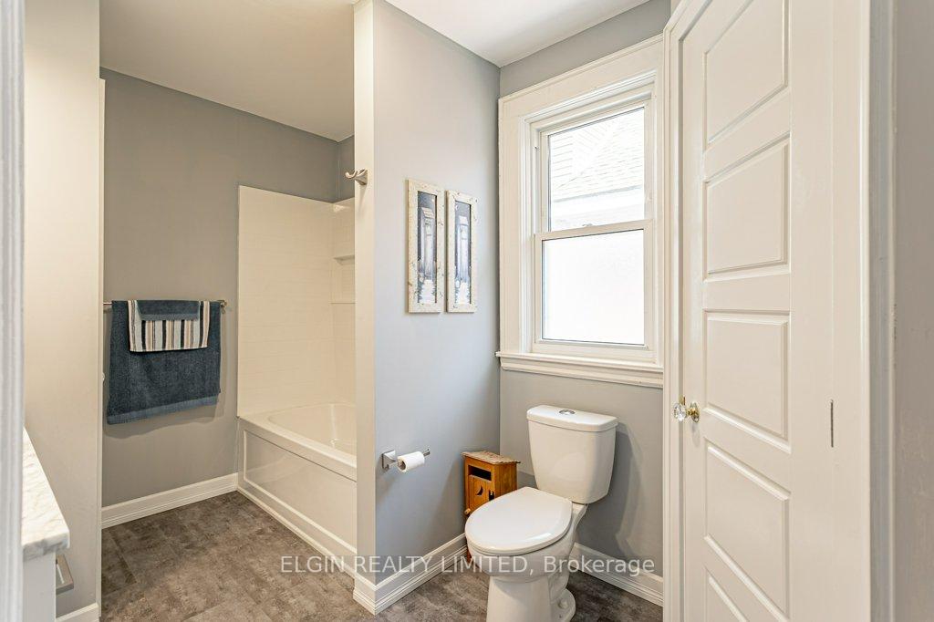 Photo 19 of 92 Hincks Street, St. Thomas — HOMEH