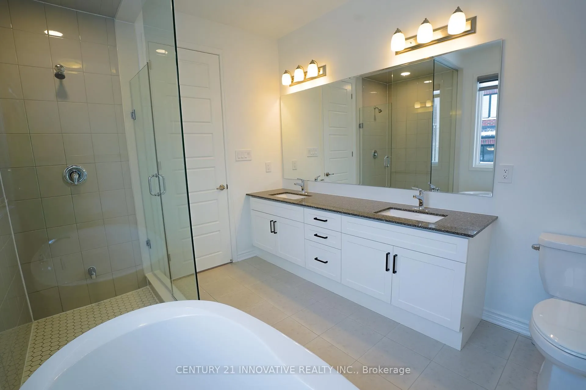 Photo 15 of 1350 Glamorgan Manor, Pickering, Rural Pickering — HOMEH