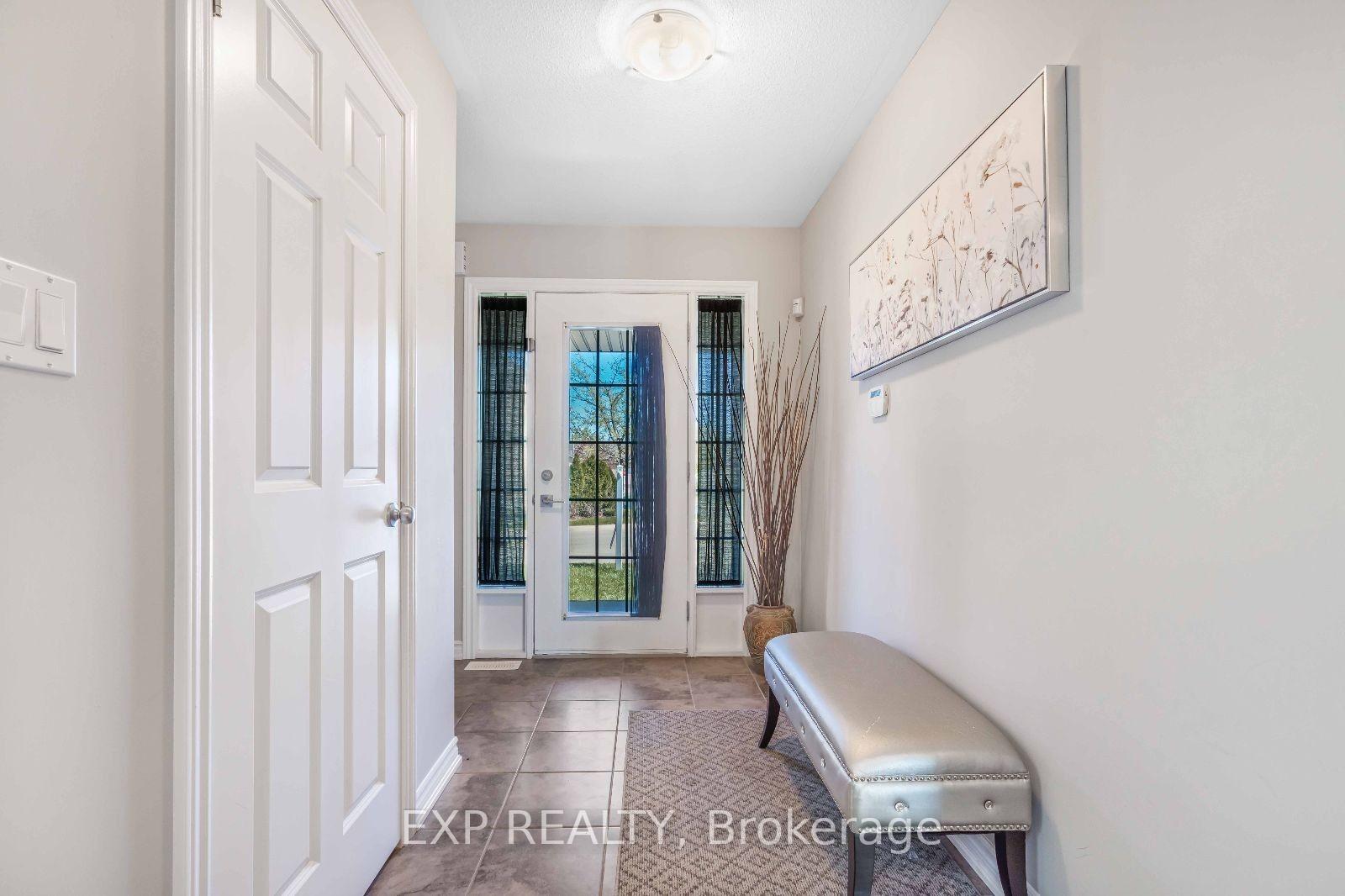 Photo 2 of Unit 18, 77 Avery Crescent, St. Catharines, Oakdale — HOMEH