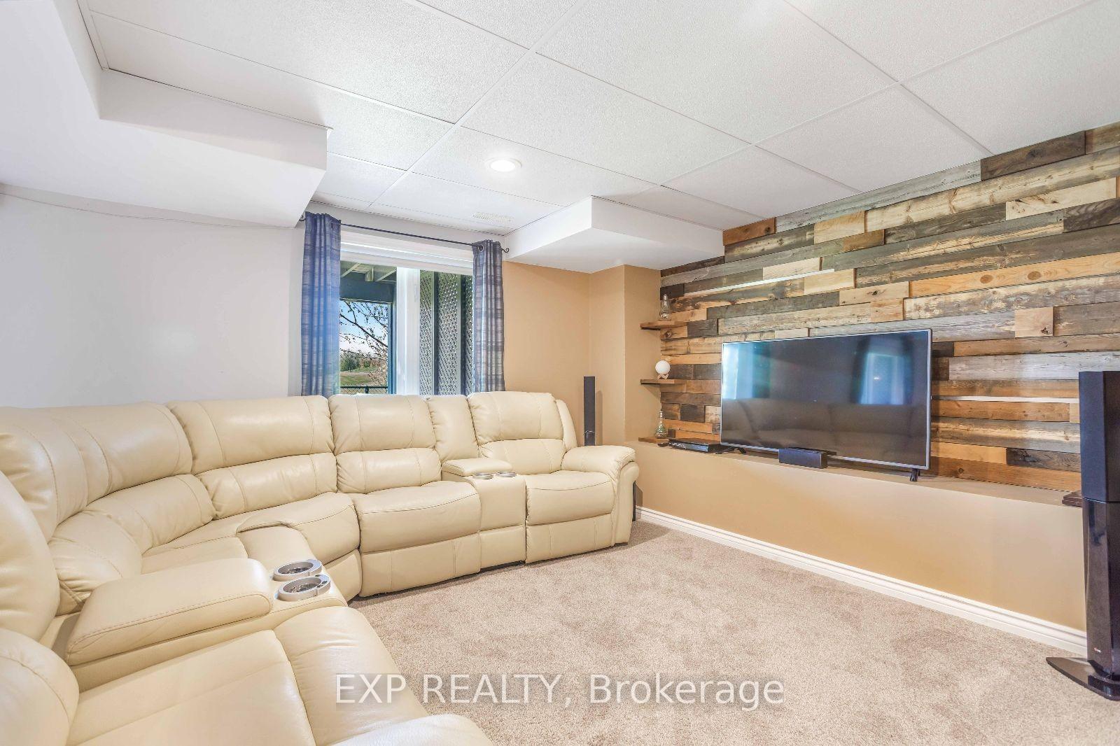 Photo 29 of Unit 18, 77 Avery Crescent, St. Catharines, Oakdale — HOMEH