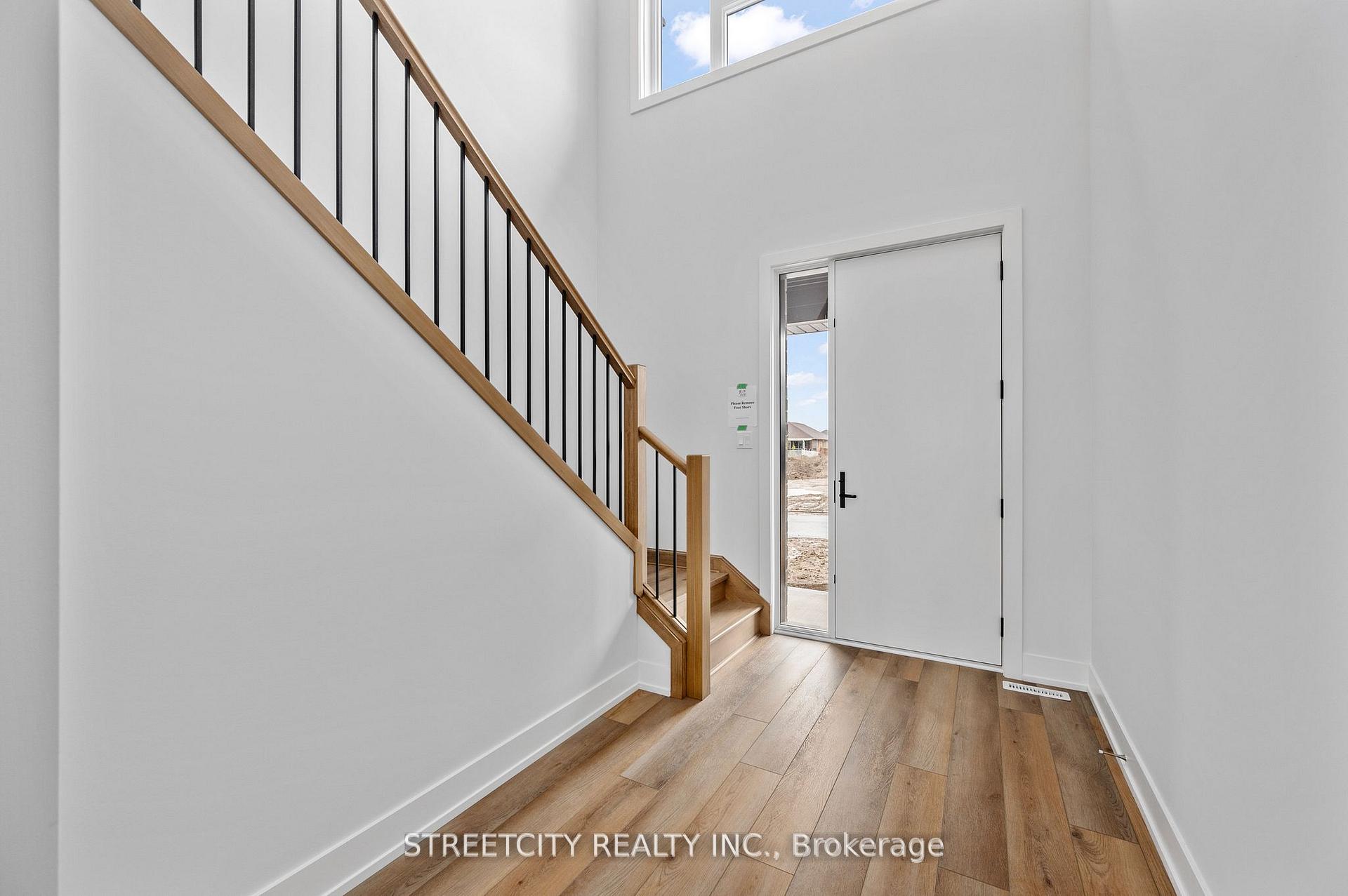 Photo 4 of 33 Lucas Road, St. Thomas — HOMEH