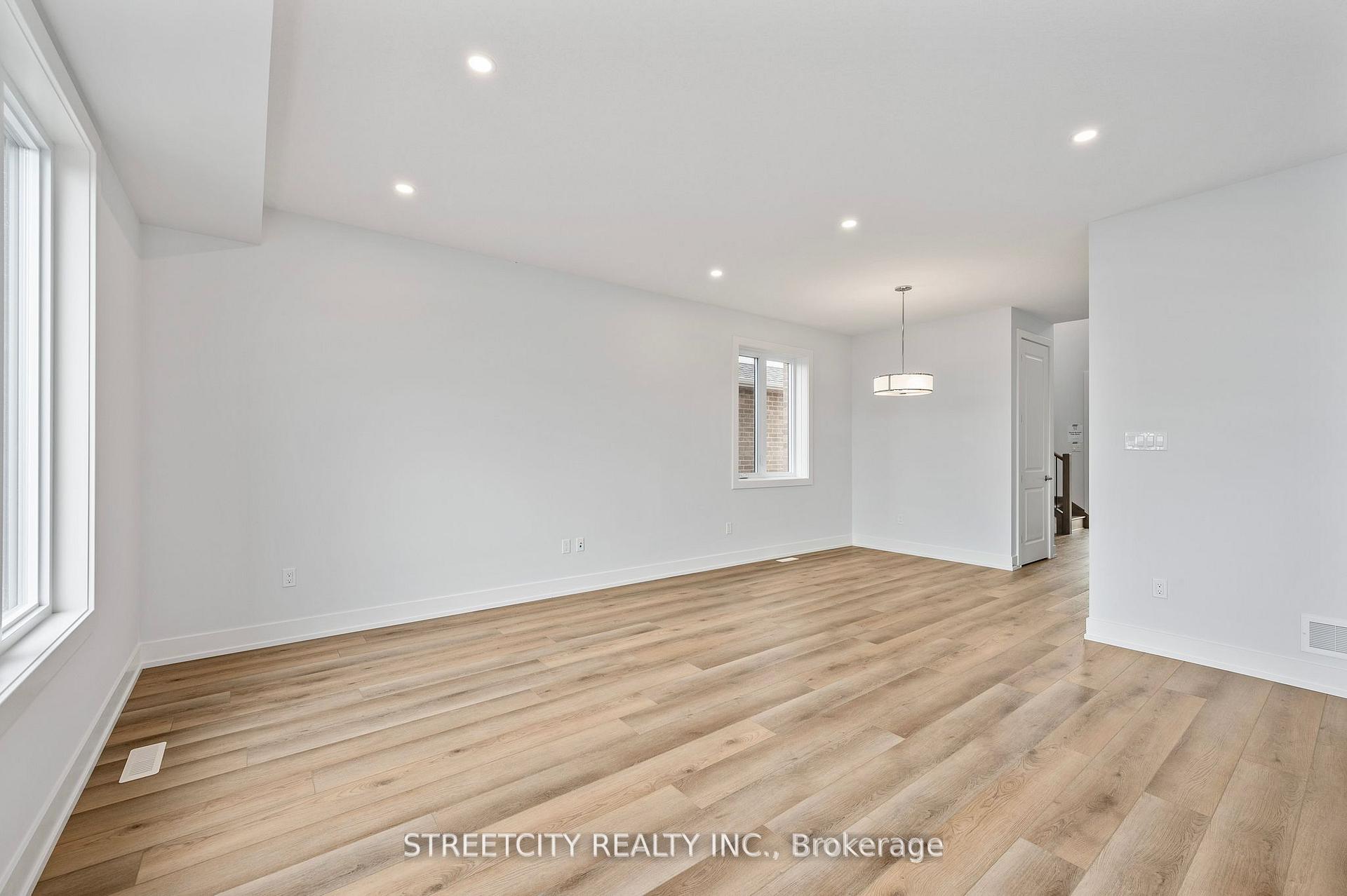 Photo 11 of 33 Lucas Road, St. Thomas — HOMEH