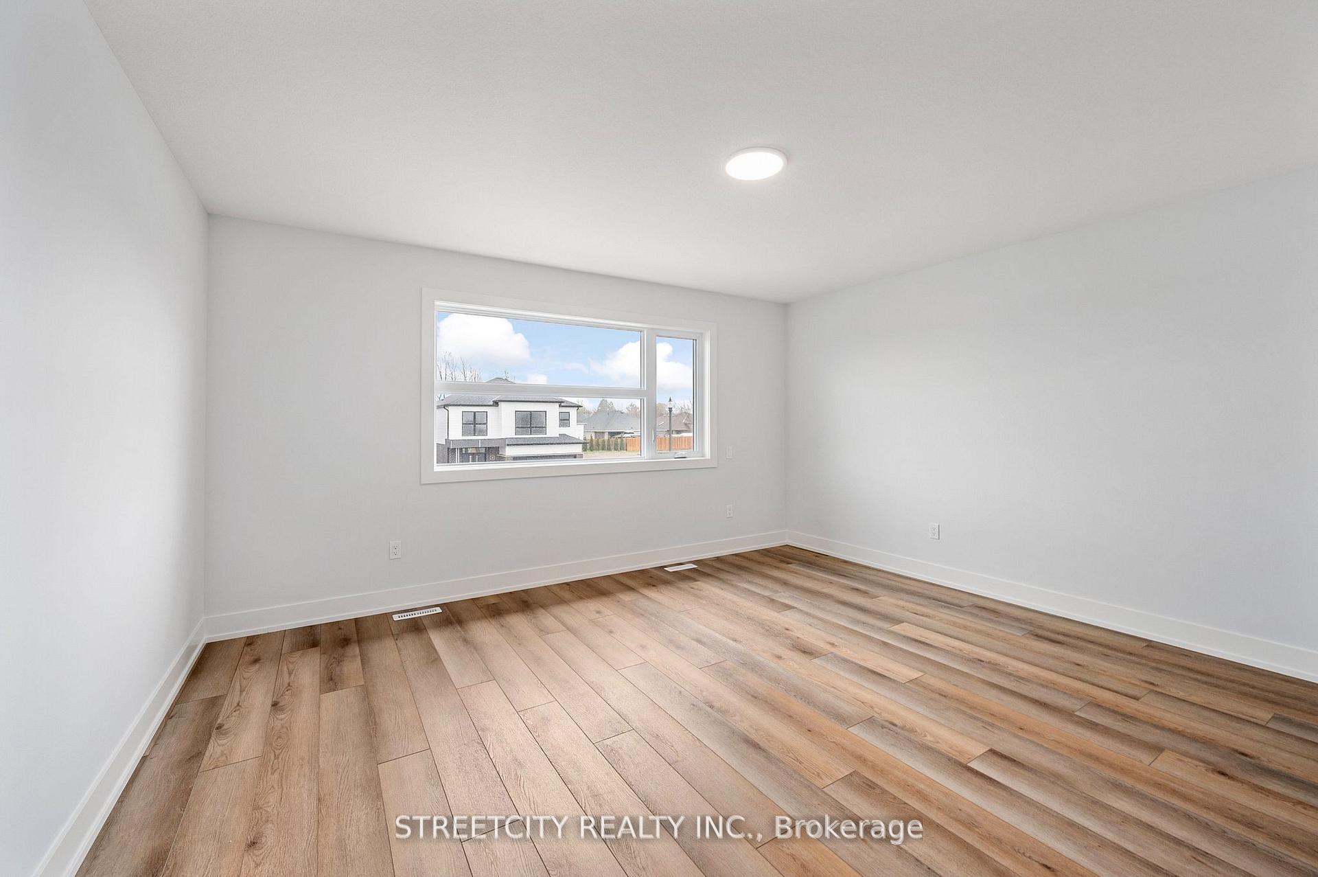 Photo 14 of 33 Lucas Road, St. Thomas — HOMEH