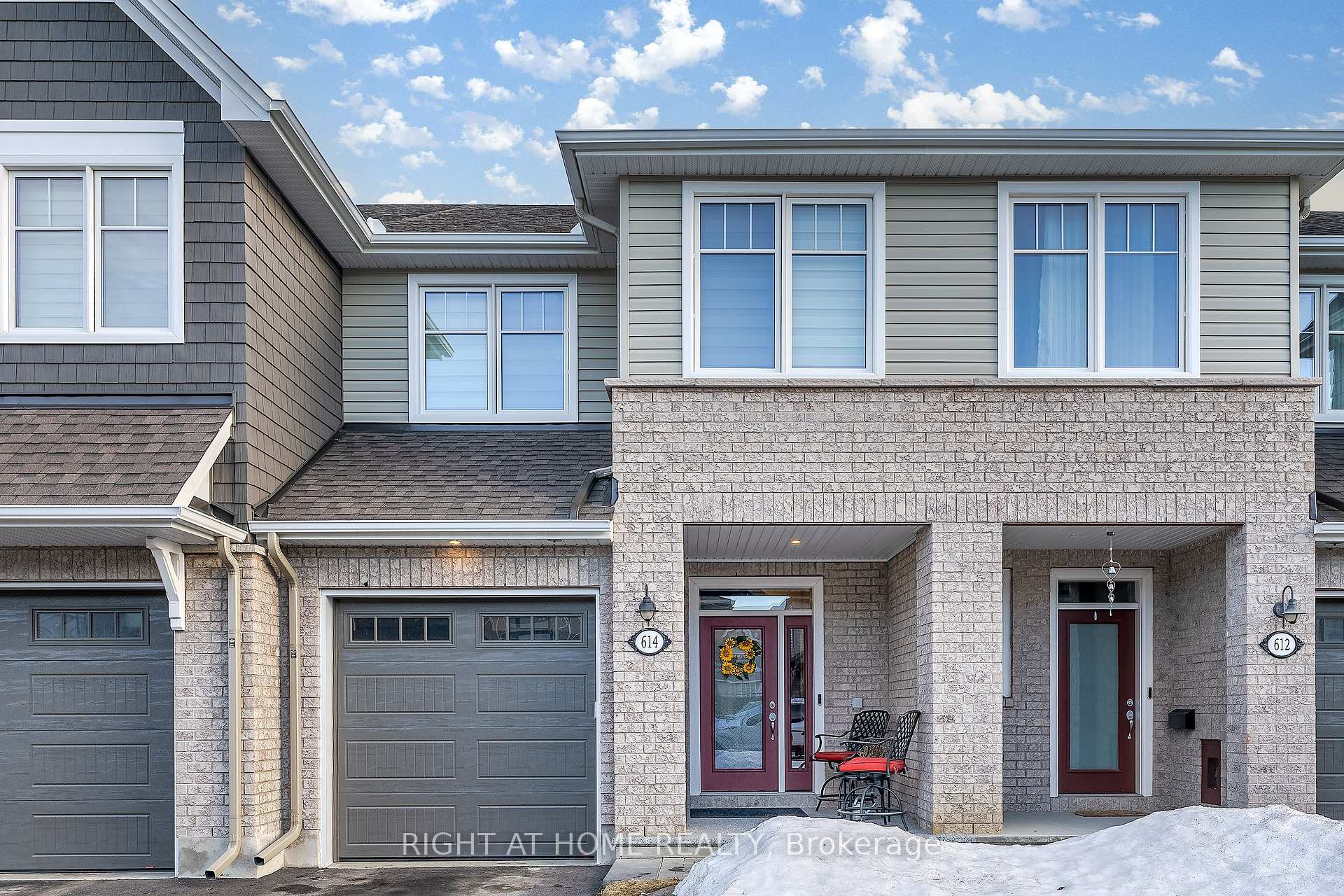 Front of 614 Taliesin Crescent