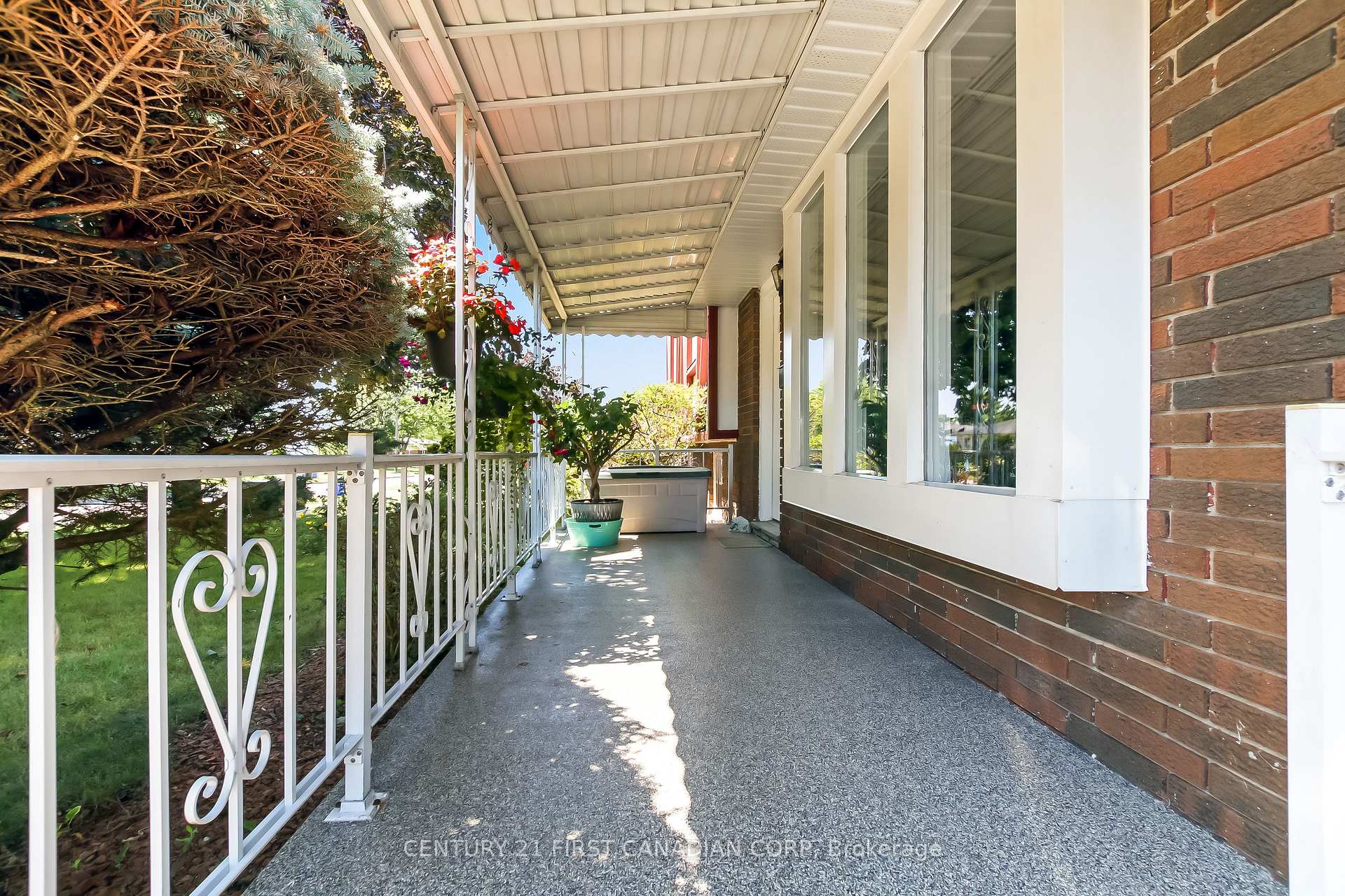 Photo 4 of 50 Airey Avenue, St. Thomas — HOMEH