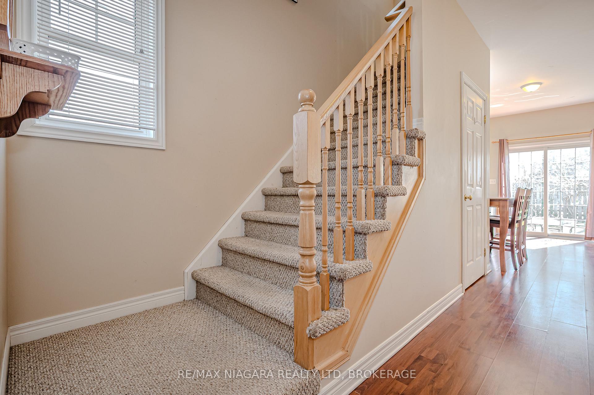 Photo 23 of 33B Pinecrest Avenue, St. Catharines, Burleigh Hill — HOMEH