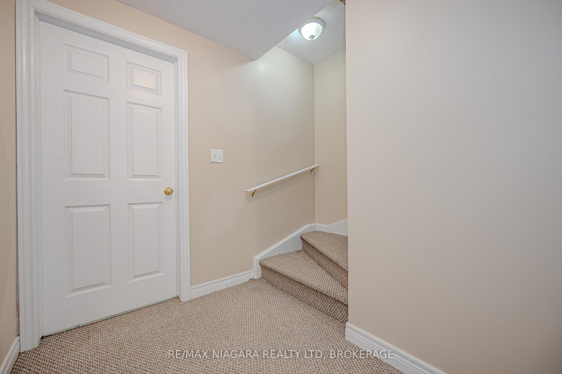 Photo 34 of 33B Pinecrest Avenue, St. Catharines, Burleigh Hill — HOMEH