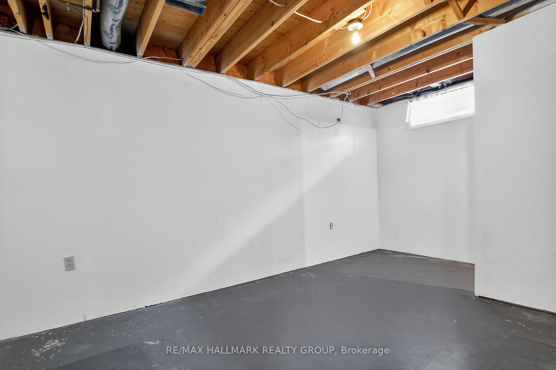 Photo 37 of 40 Colonel Murray Street, Ottawa, Richmond — HOMEH