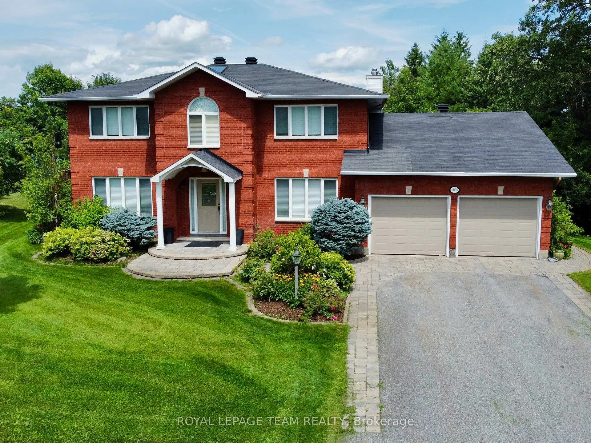 Photo 4 of 1105 Cindy Hill Crescent, Ottawa, Manotick Long Island & Nicholls Island — HOMEH