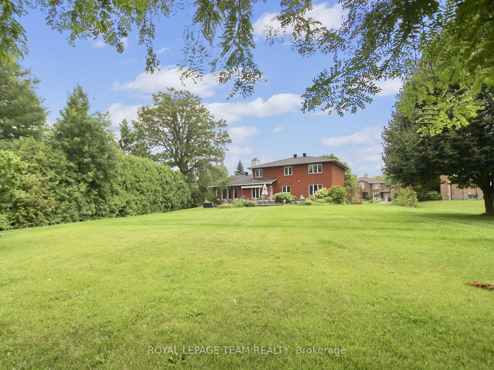 Photo 6 of 1105 Cindy Hill Crescent, Ottawa, Manotick Long Island & Nicholls Island — HOMEH