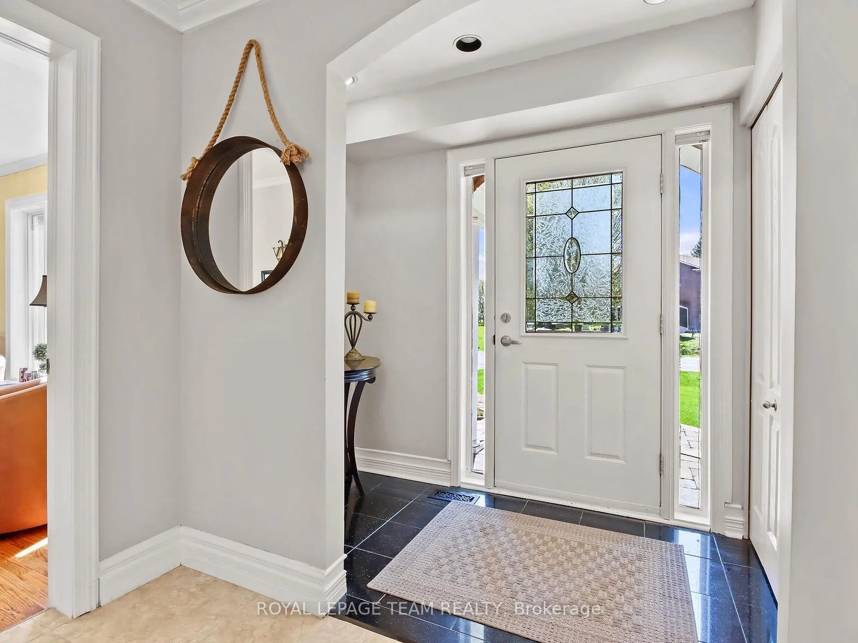 Photo 8 of 1105 Cindy Hill Crescent, Ottawa, Manotick Long Island & Nicholls Island — HOMEH