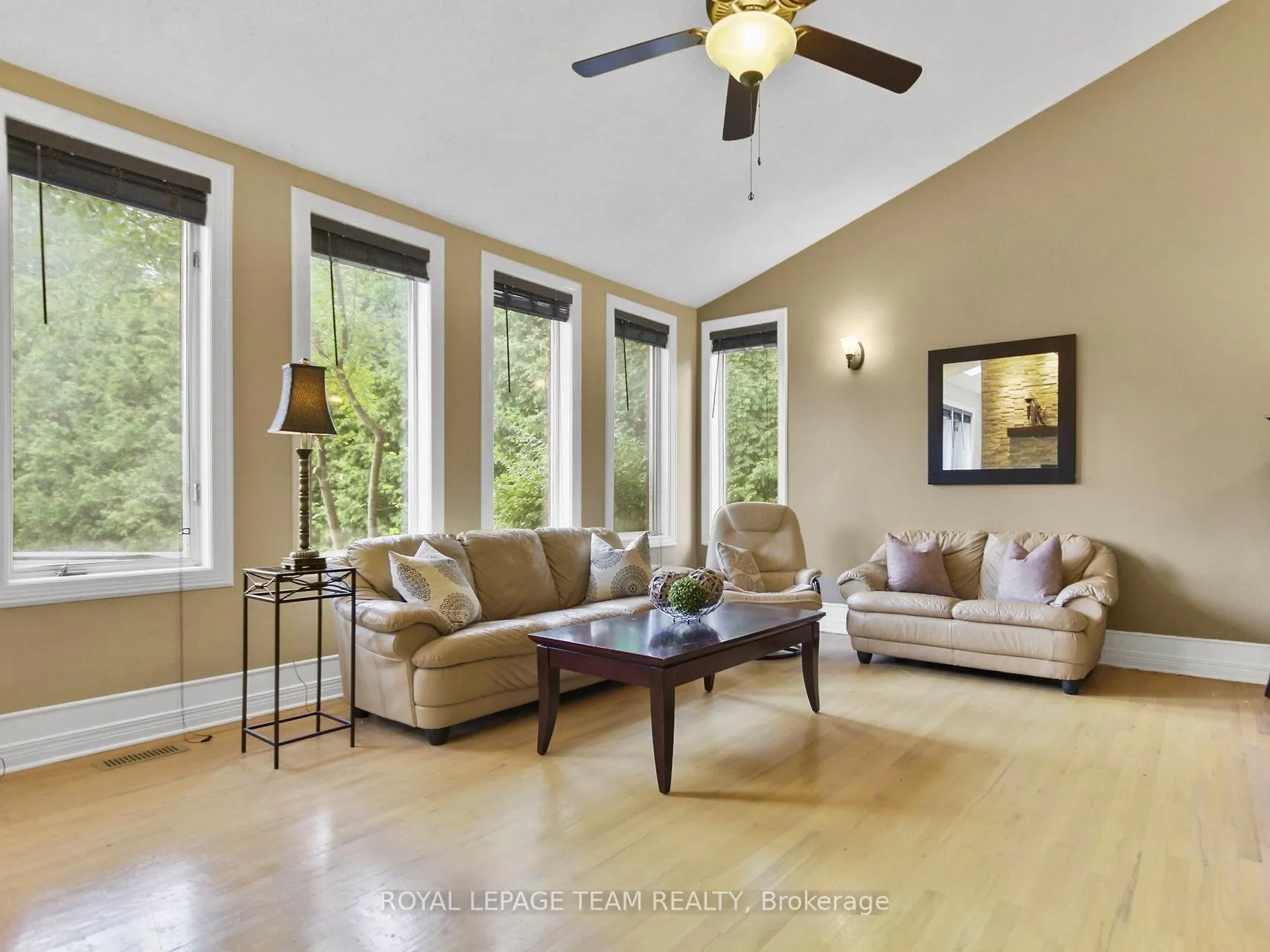 Photo 23 of 1105 Cindy Hill Crescent, Ottawa, Manotick Long Island & Nicholls Island — HOMEH