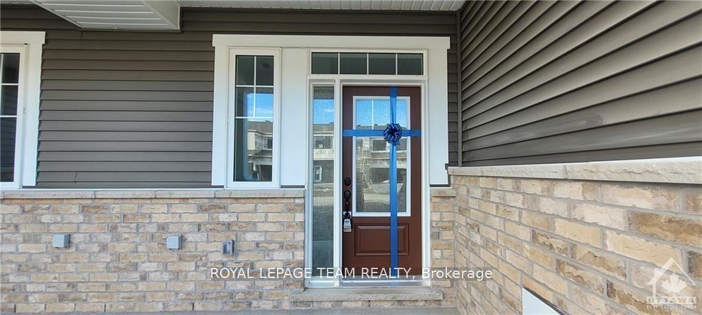 Photo 2 of 60 Kindred Row, Ottawa, Stittsville (North) — HOMEH