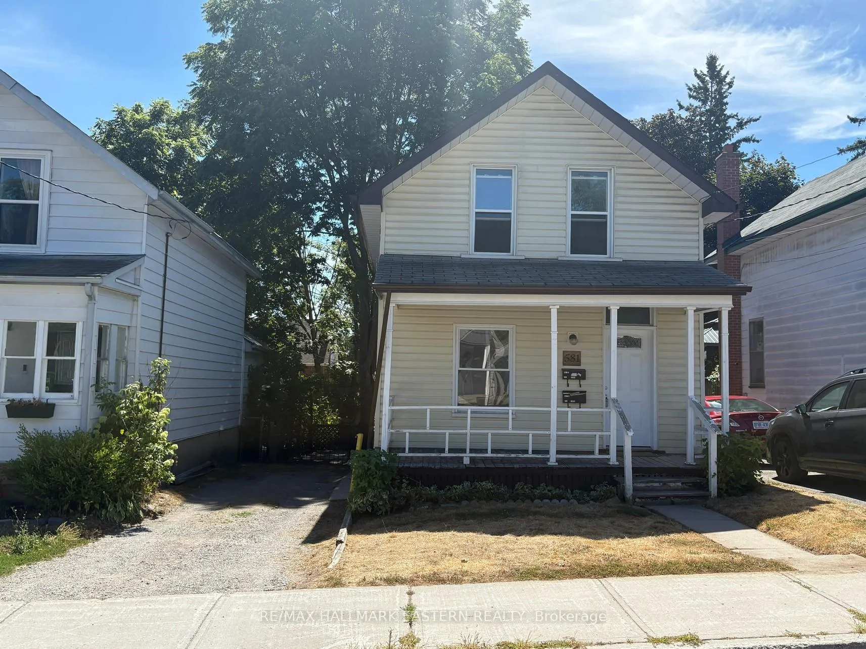 Photo 1 of 581 Paterson Street, Peterborough, Town Ward 3 — HOMEH
