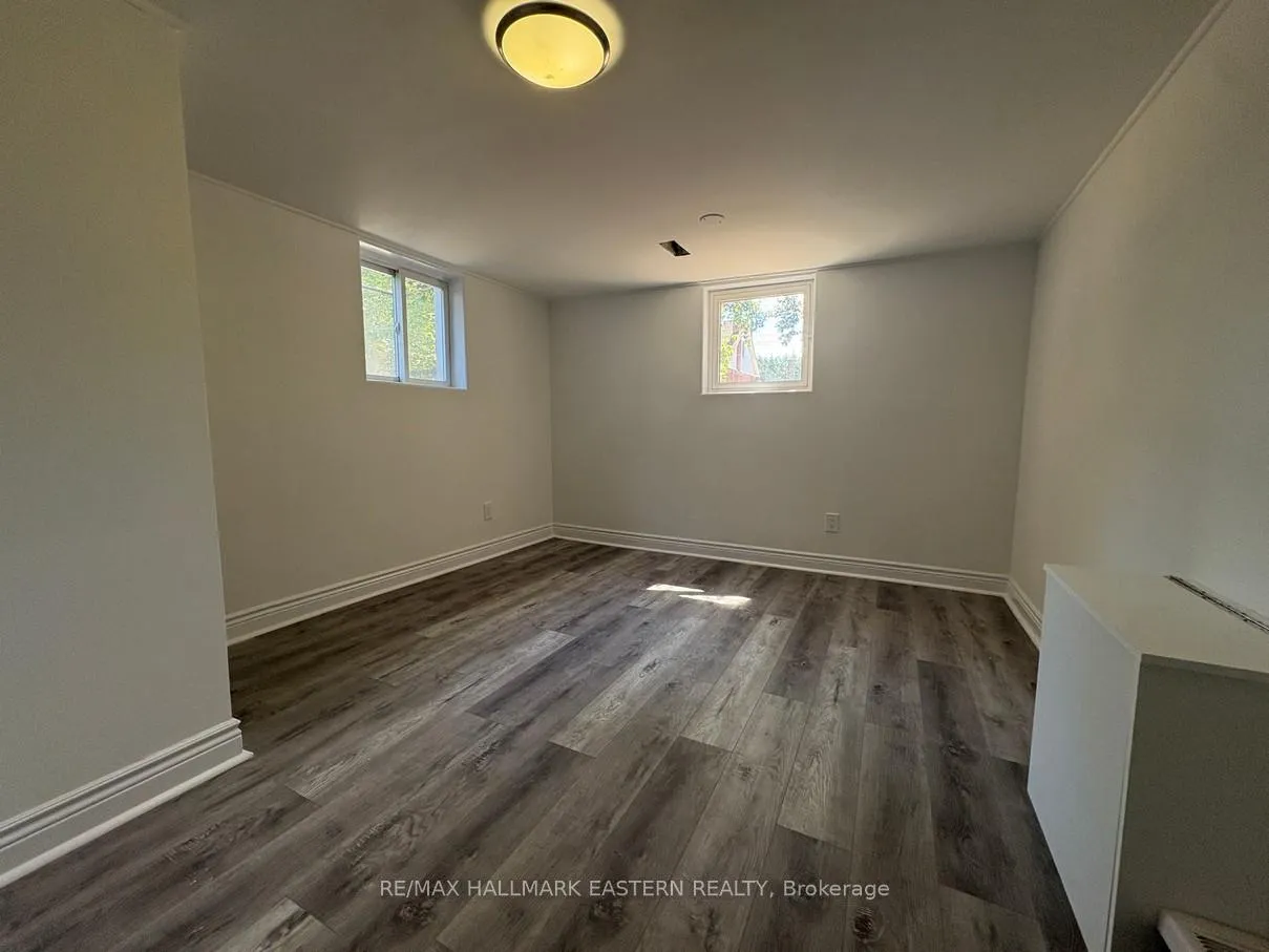 Photo 10 of 581 Paterson Street, Peterborough, Town Ward 3 — HOMEH