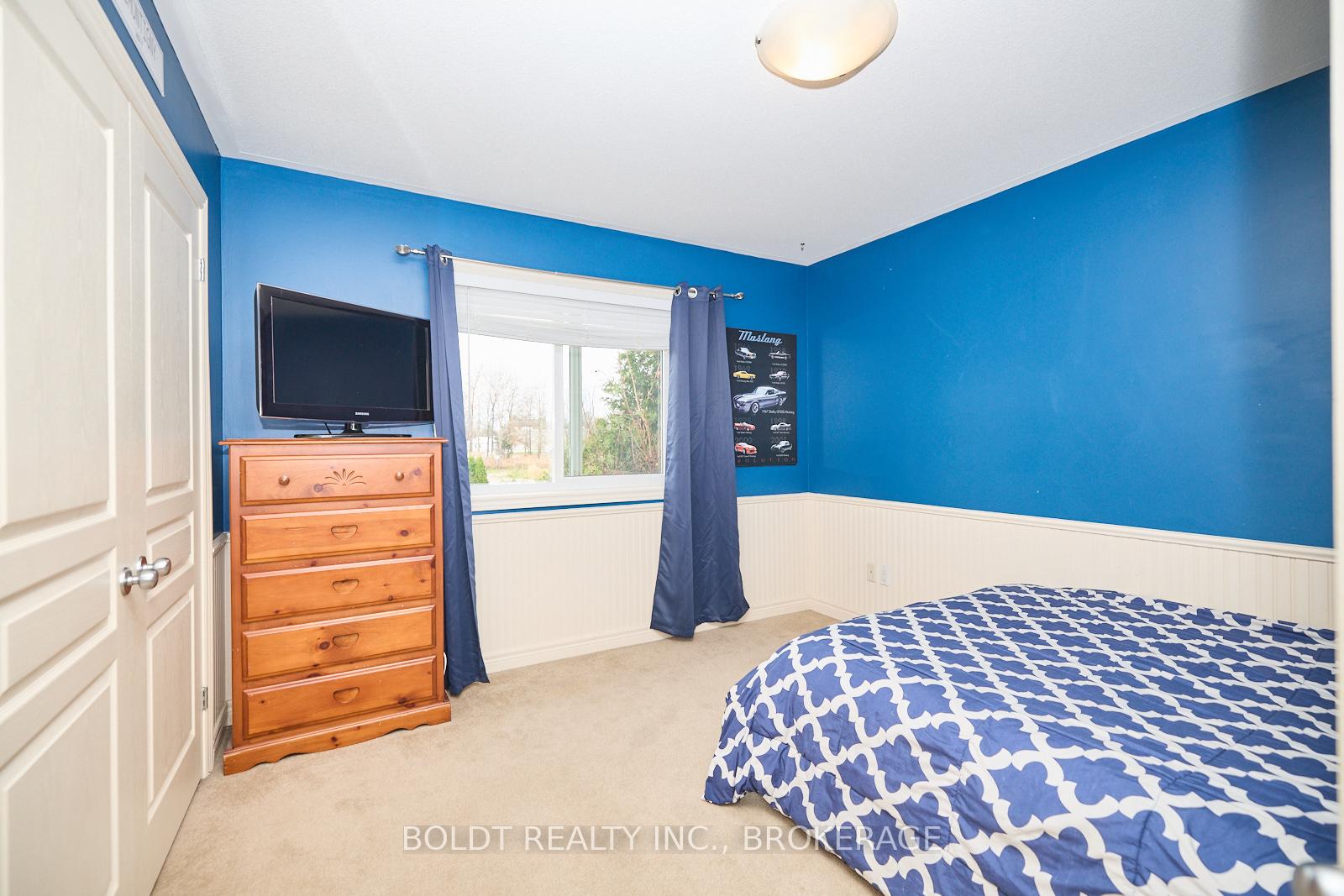 Photo 12 of 54 Briarwood Drive, St. Catharines, Rykert/Vansickle — HOMEH