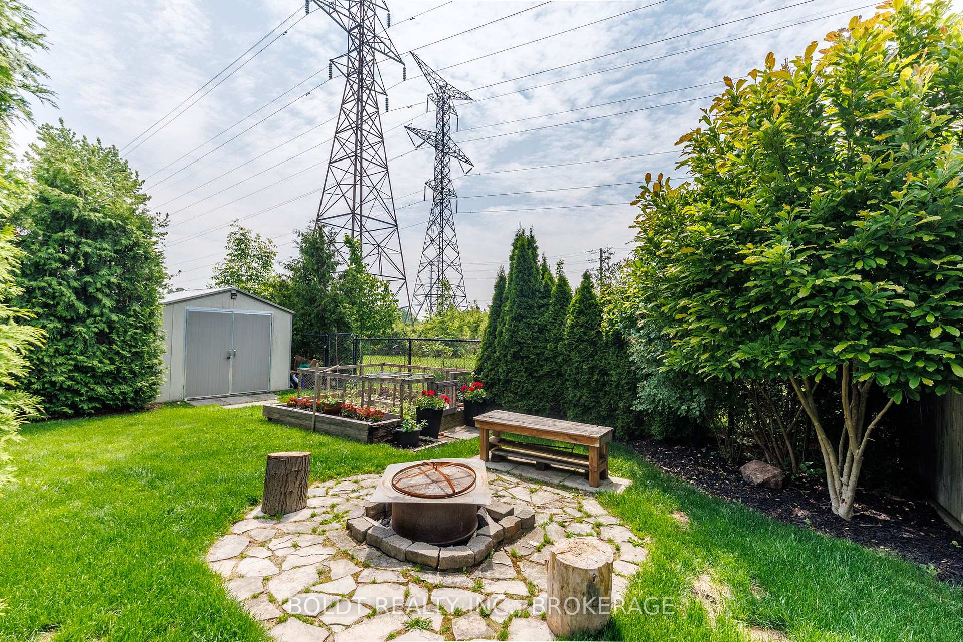 Photo 27 of 54 Briarwood Drive, St. Catharines, Rykert/Vansickle — HOMEH